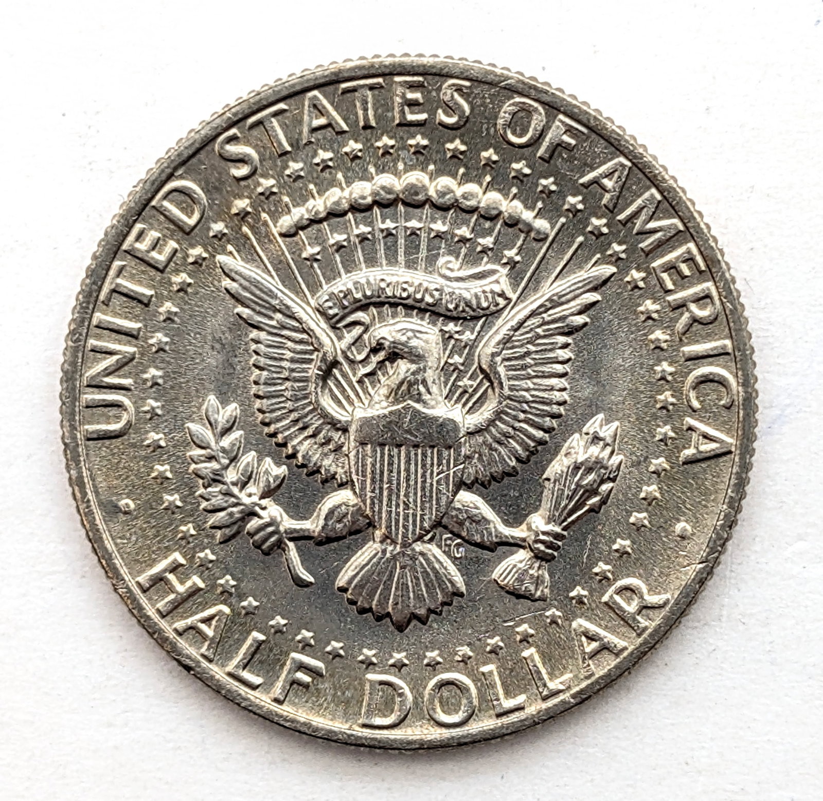 Tub of 20 1977 John F. Kennedy Half Dollars- Uncirculated - 3