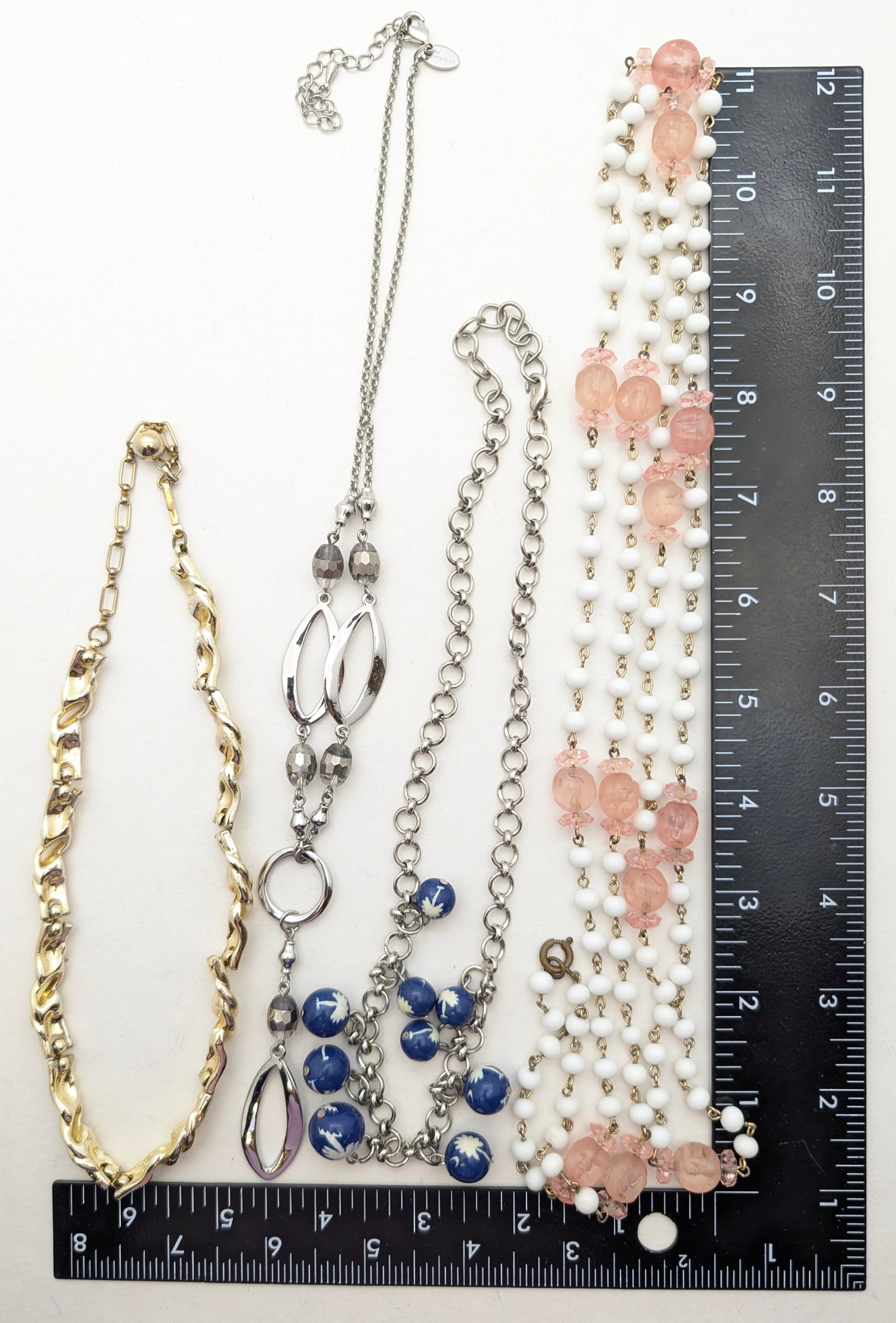 Lot of 4 Costume Ladies Necklaces - Casual to Dressy - 3