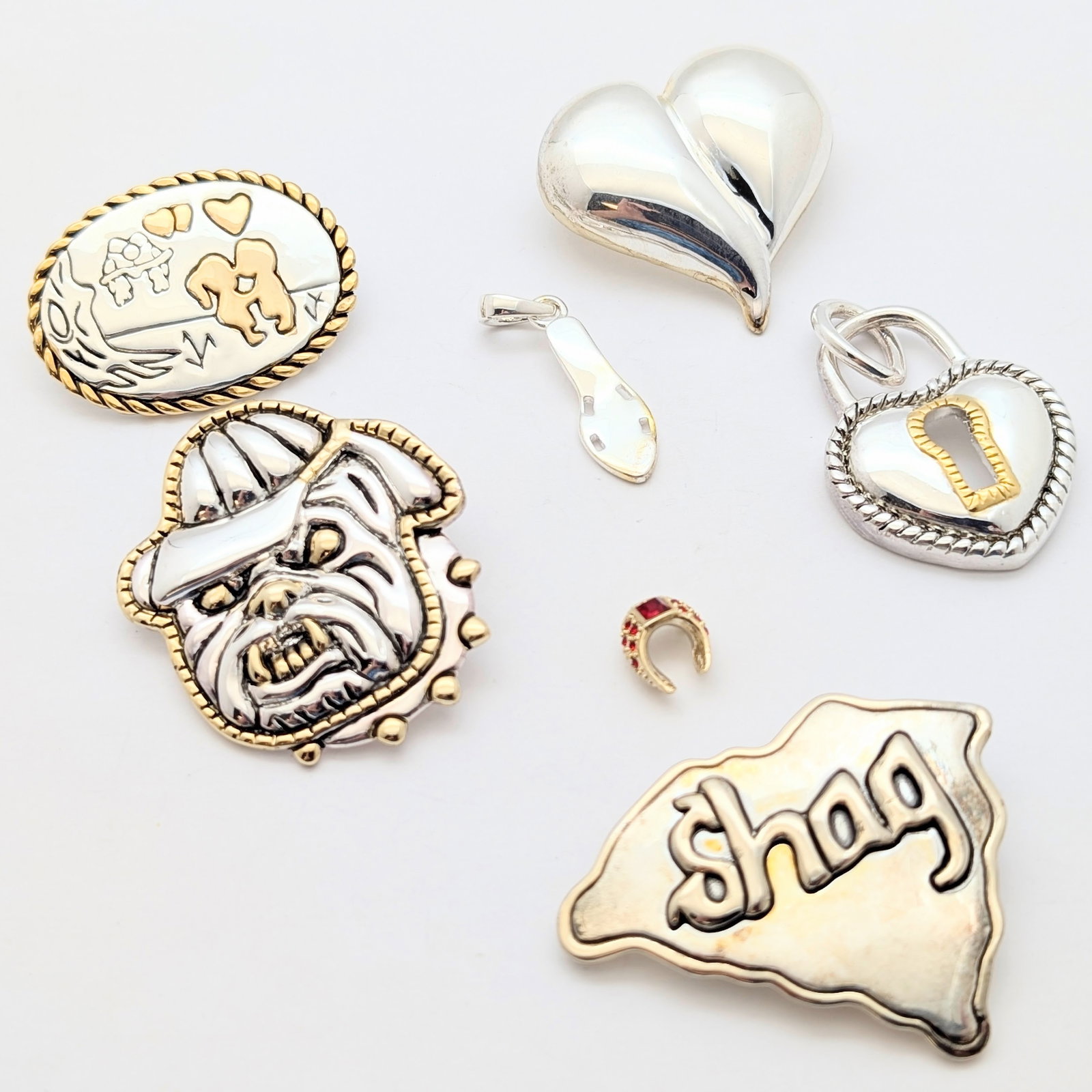 Lot of 7 Brooches, Pendants, Ear Cuff, etc.: Jewelry