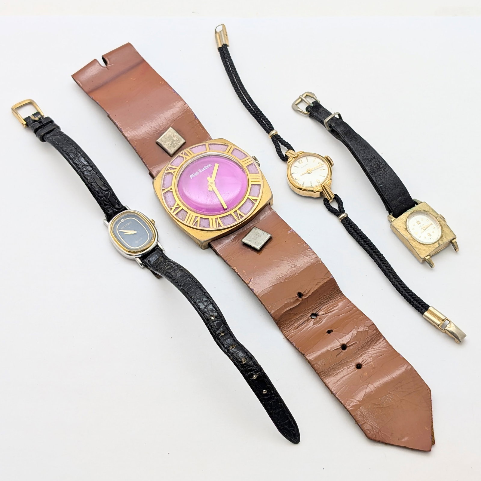 Lot of 4 Luxury Vintage Ladies Watches - Parts/Repair (1 of 9)