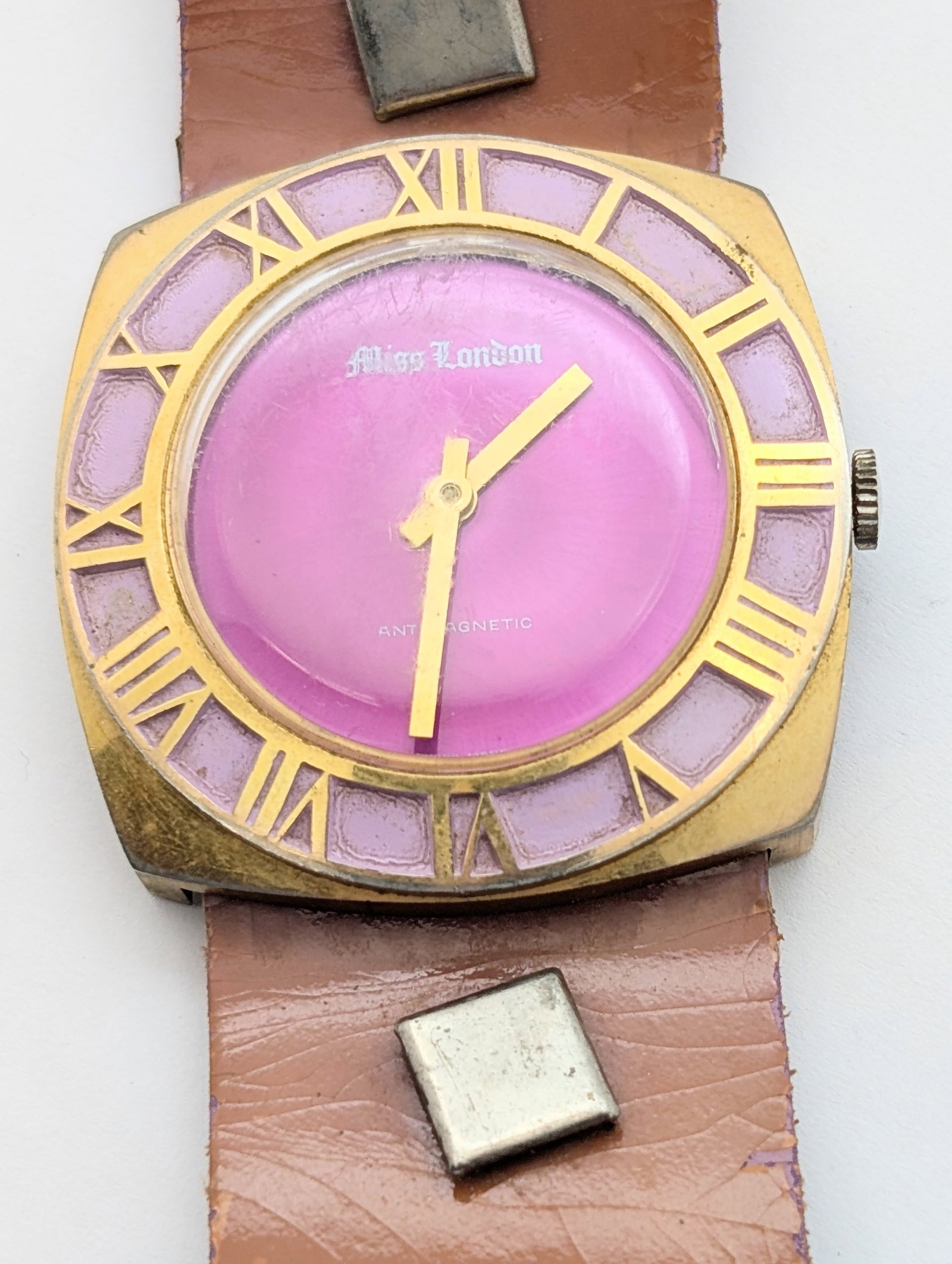 Lot of 4 Luxury Vintage Ladies Watches - Parts/Repair - 4