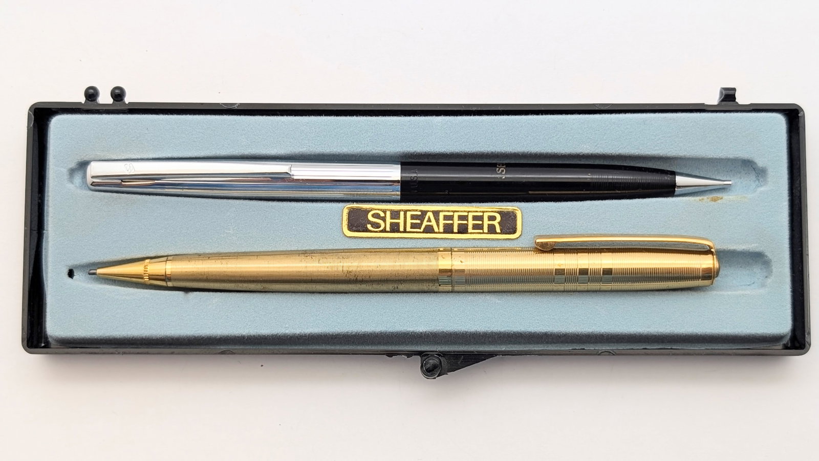 Lot of 2 Vintage Sheaffer 202 & Auditors Point Pens (1 of 5)