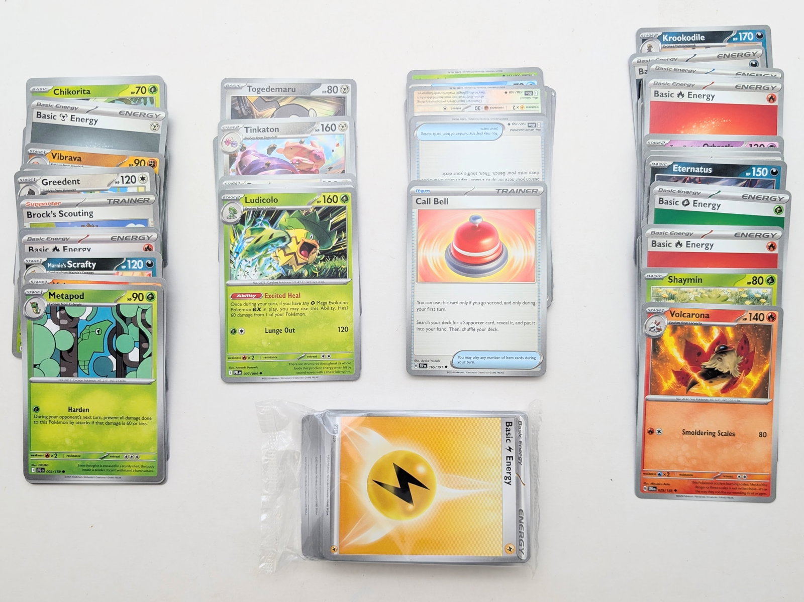 Large Lot of Pokemon Cards, Mini Portfolios & Some Cases - 4