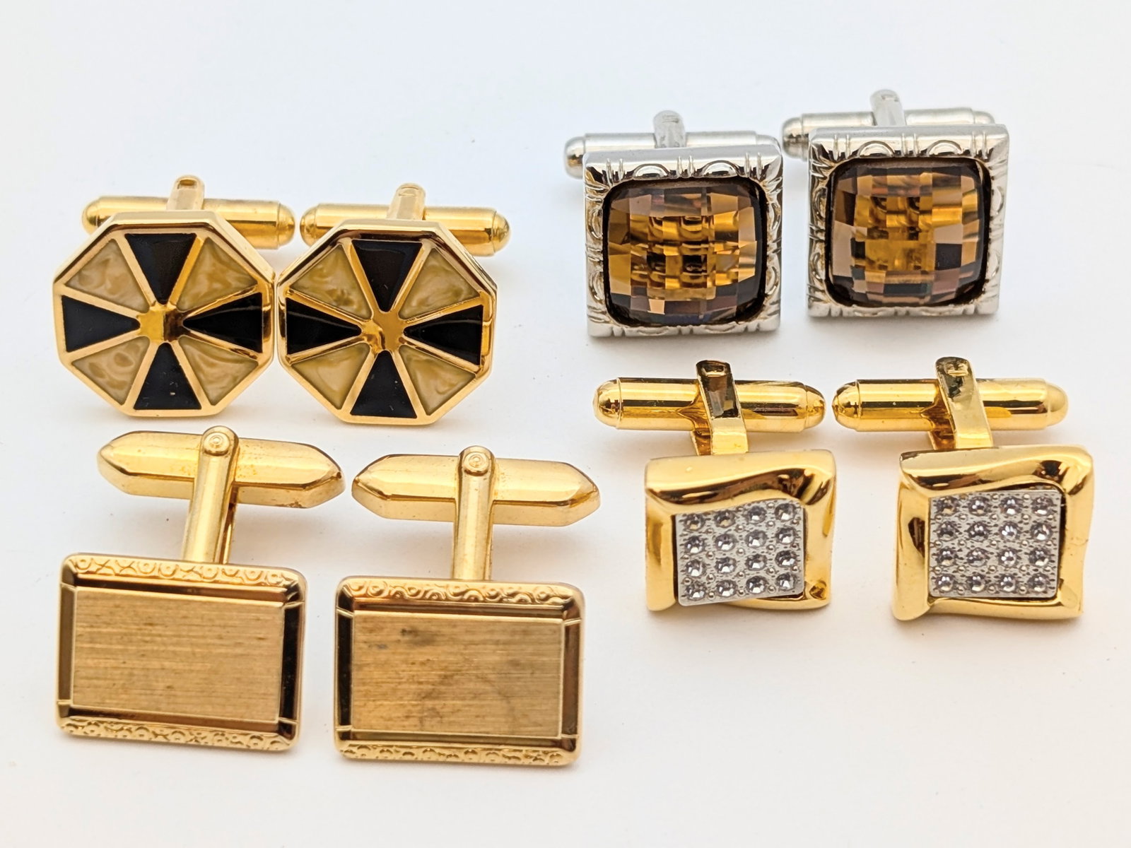 Lot of 4 Vintage Men Cufflinks- Gold Toned, Geomentrc, and Textured Designs: Jewelry