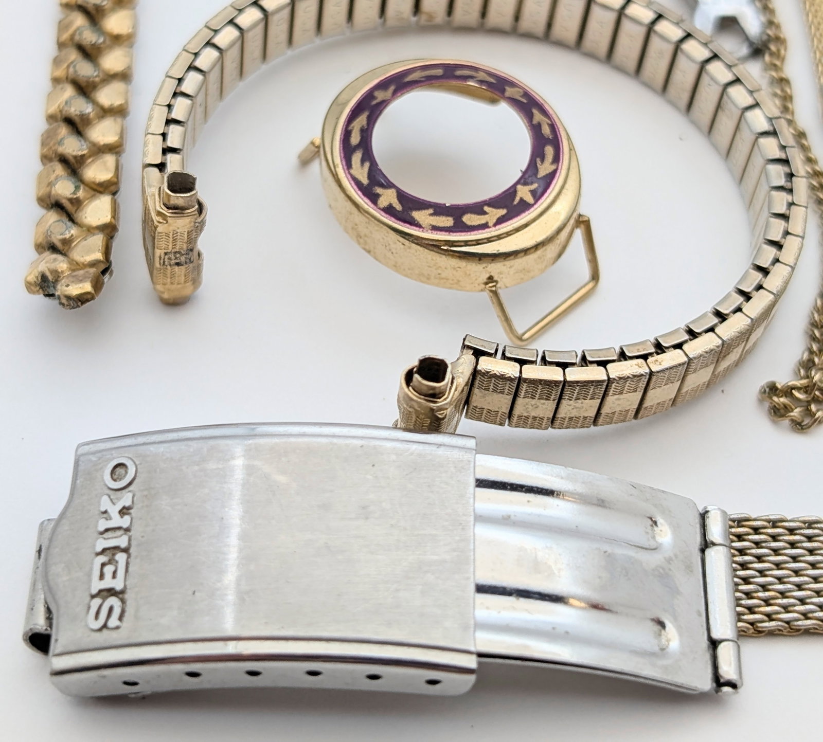 Large lot of Watch Bands- Silver and Gold Toned - 7
