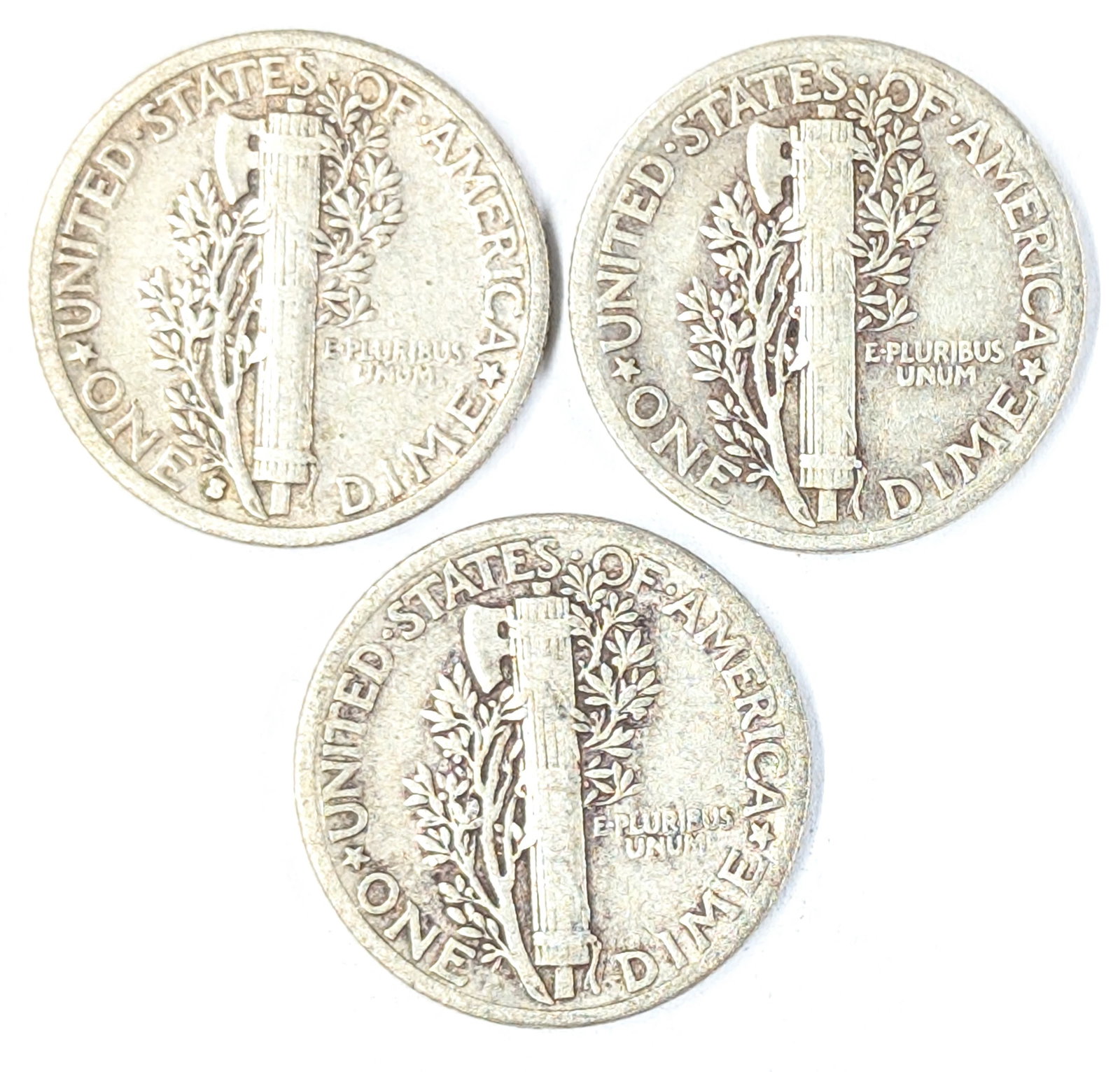 Lot of 3 Silver Mercury Dimes- 1935-S, 1937, 1939 - 2
