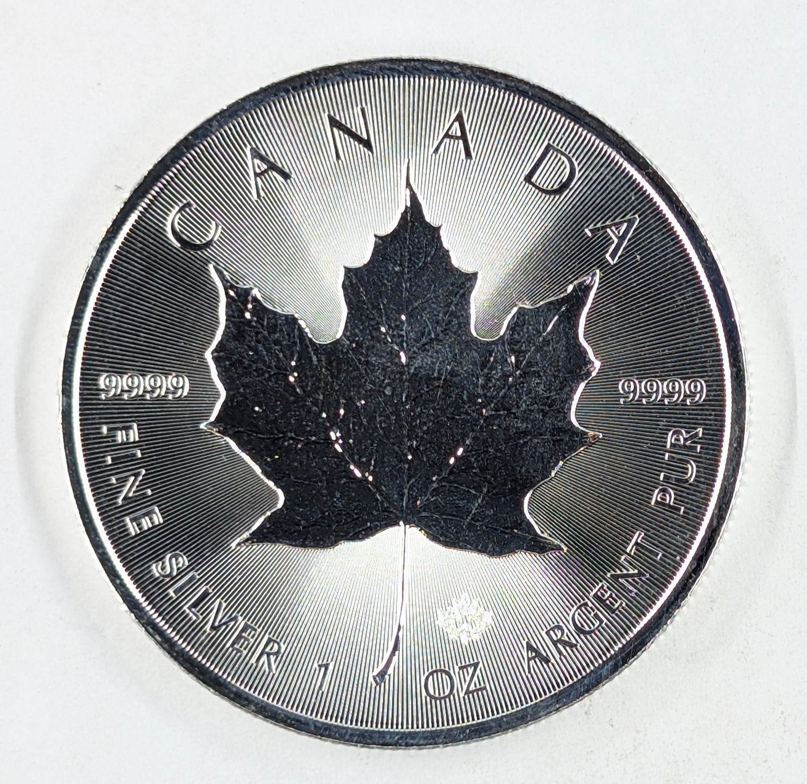 1 Ounce Fine .999 Silver Round- 2020 Canadian Maple Leafs - 2