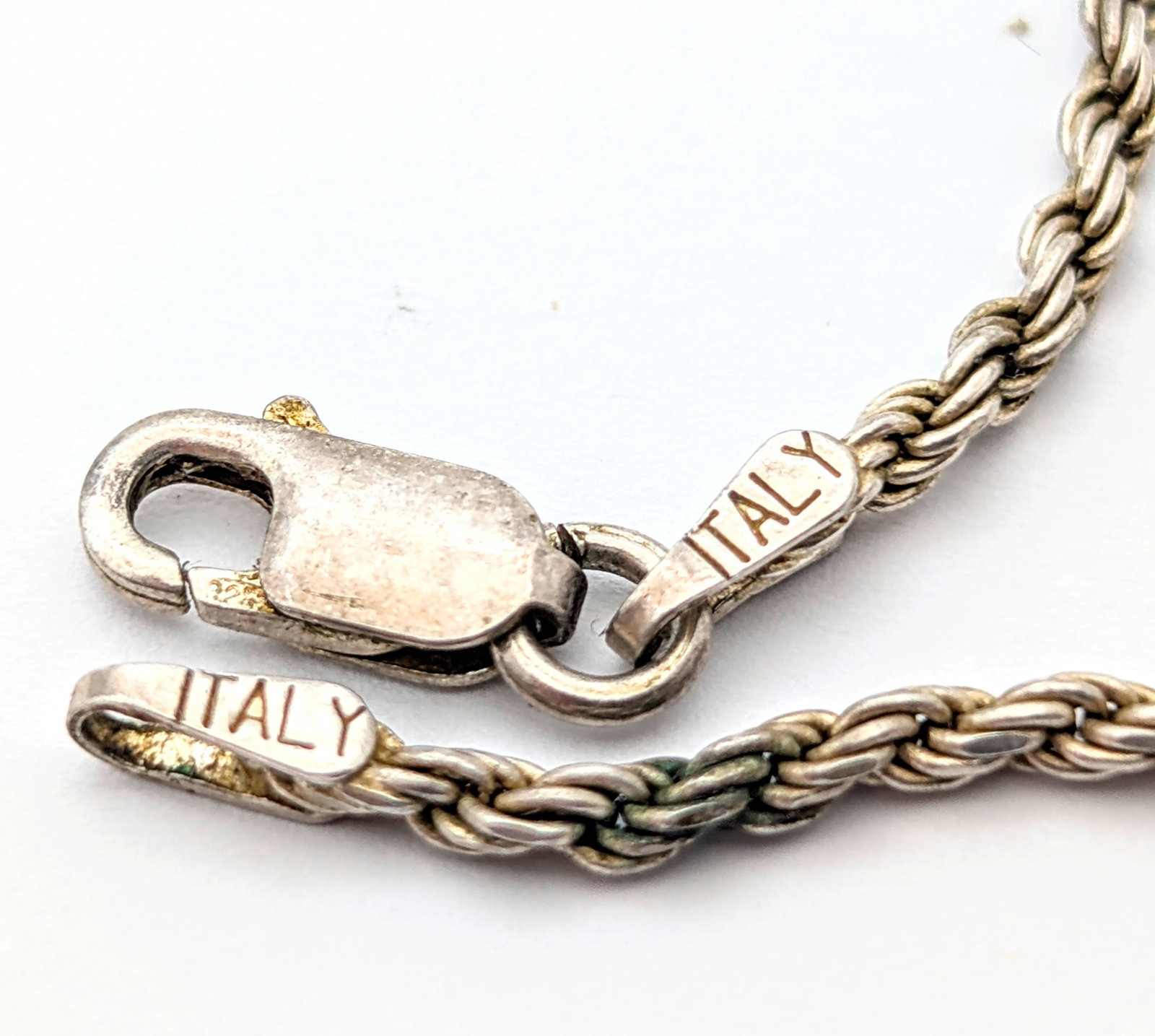 Vintage Sterling Silver Ladies Necklace w/ Spaniel Pendant - 4