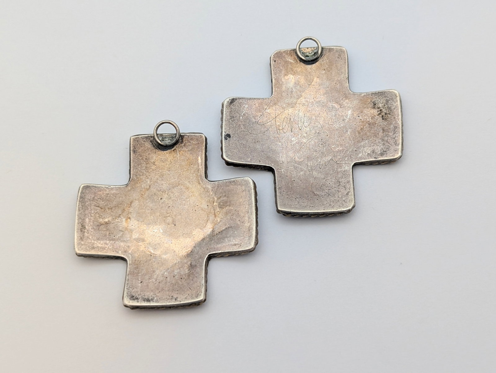 Lot of 2 Vintage Sterling Silver Engraved Floral Cross Pendants - 3