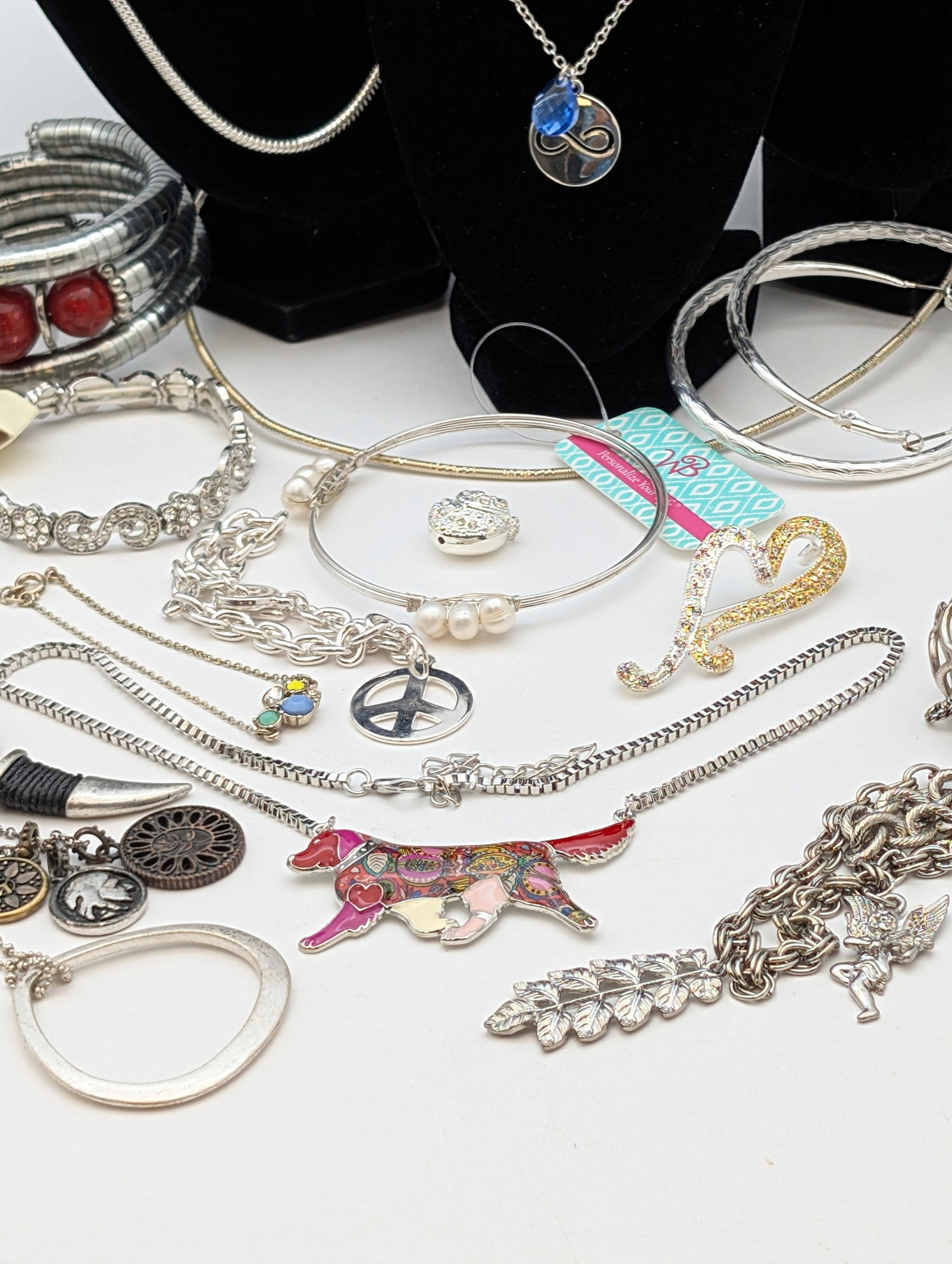 Large Lot of Ladies Silver Toned Jewelry- Necklaces, Bracelets, Pendants, ect - 6