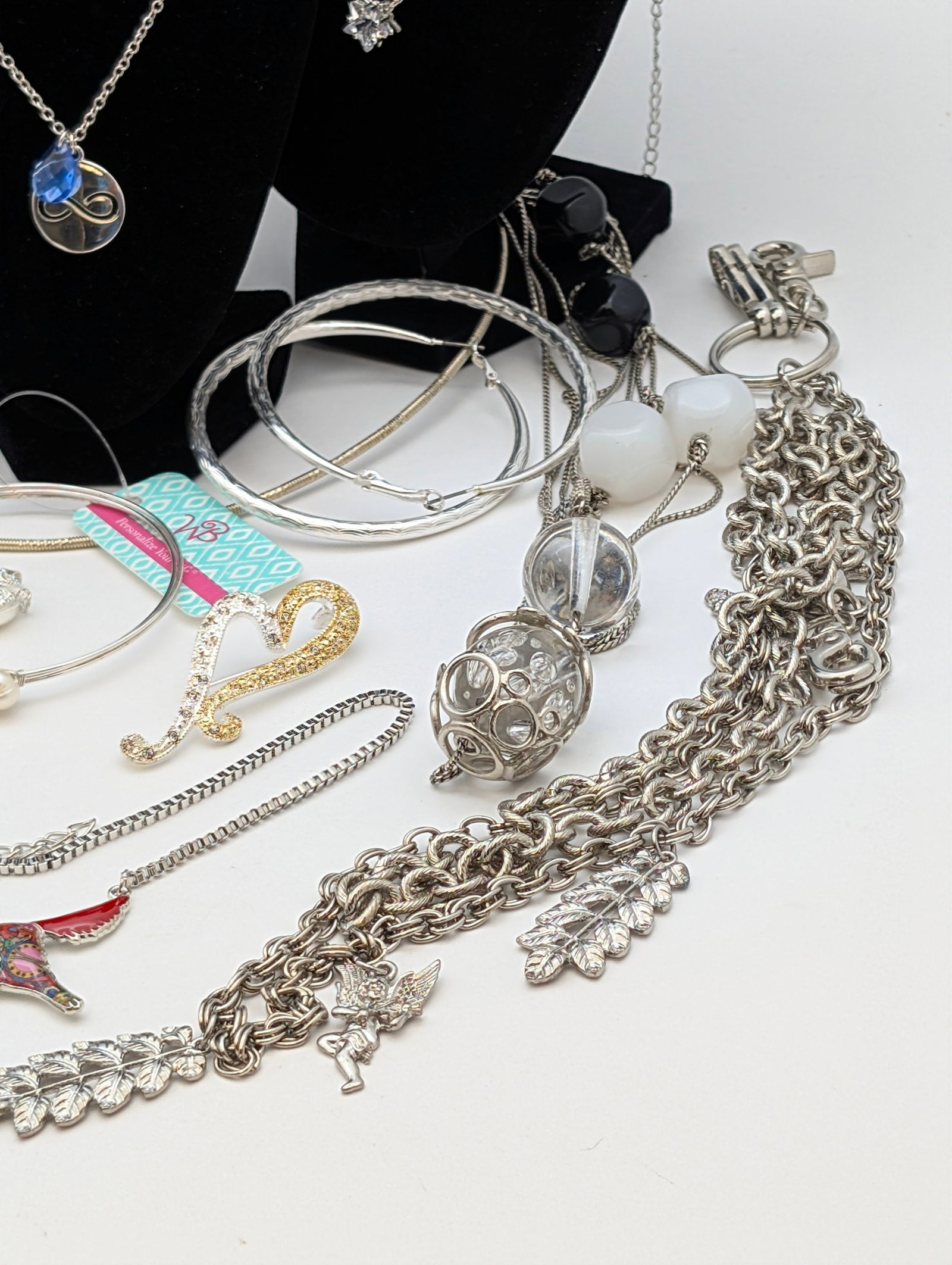 Large Lot of Ladies Silver Toned Jewelry- Necklaces, Bracelets, Pendants, ect - 7