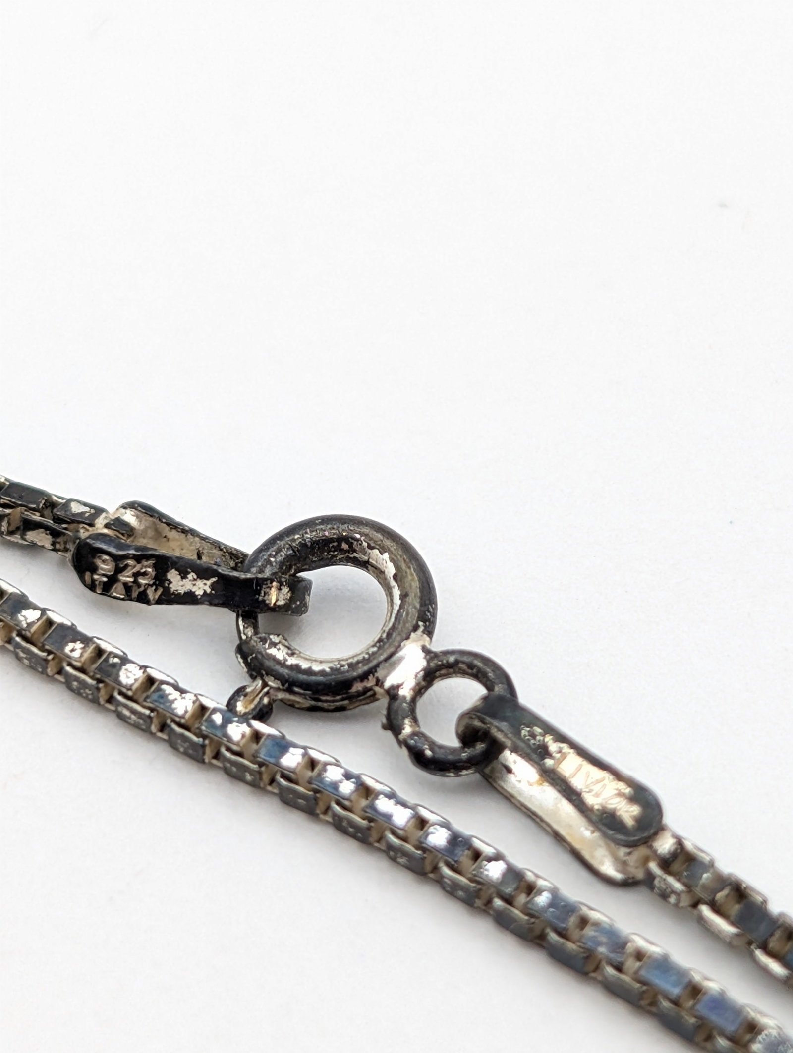 Stunning Vintage Sterling Silver Amethyst Necklace- 10.4g - 4