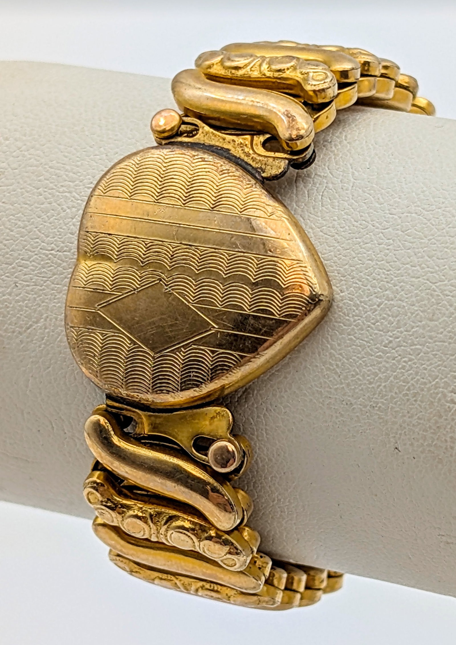 Gold Filled "Sweetheart" Kids Bracelet: Length: 2in