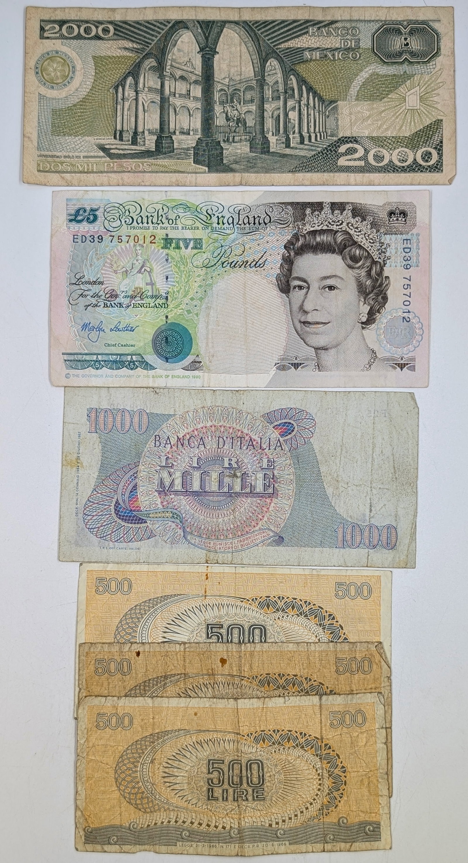 Lot of 6 Foreign Banknotes- Mexican Pesos, Bank of England, Italian Notes - 2