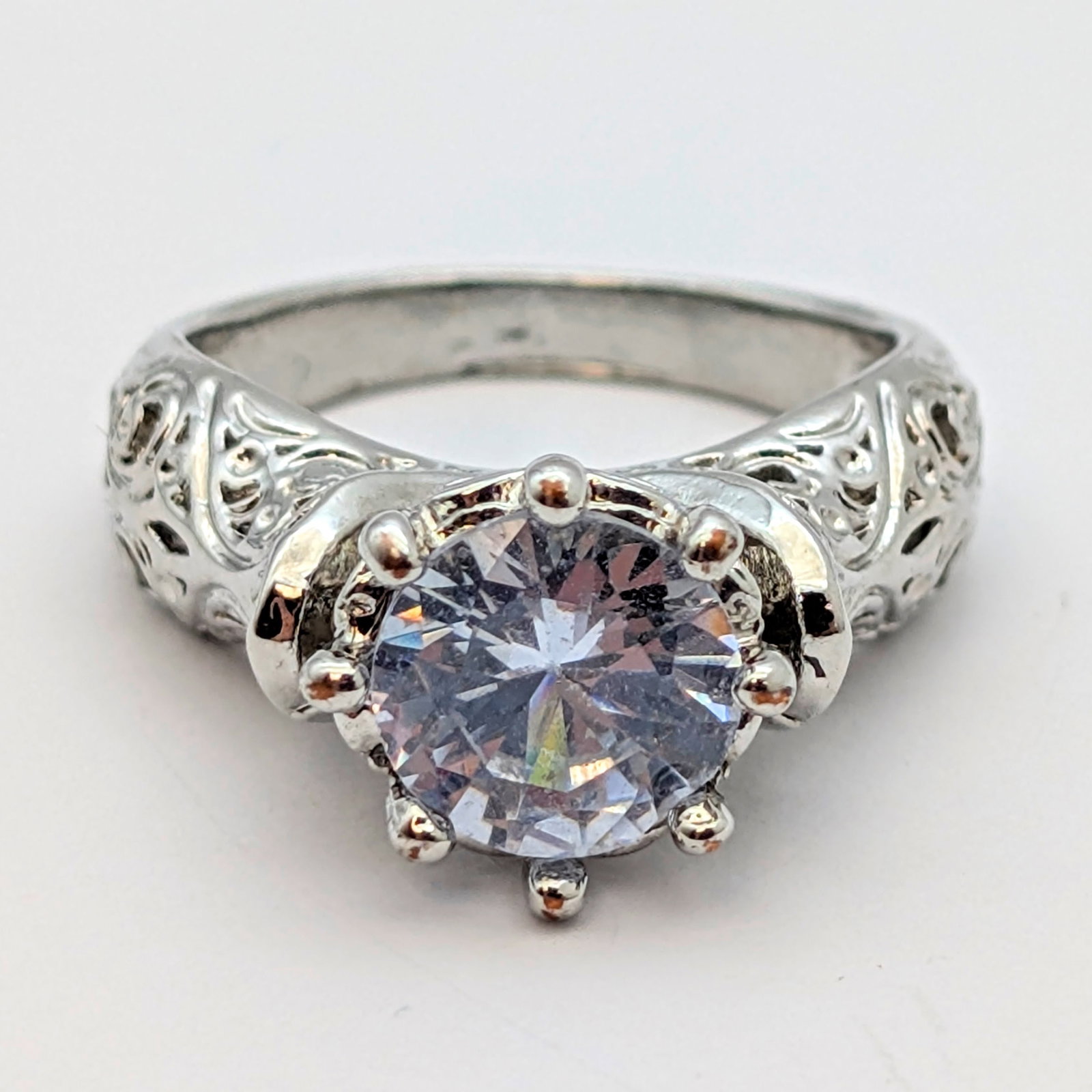 Vintage Costume Silver Toned Scroll Filigree Ring w/ Light Blue Stone: Size: 6