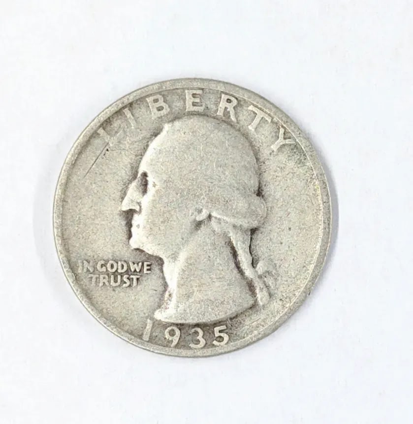 1935 Silver Washington Quarter: Silver