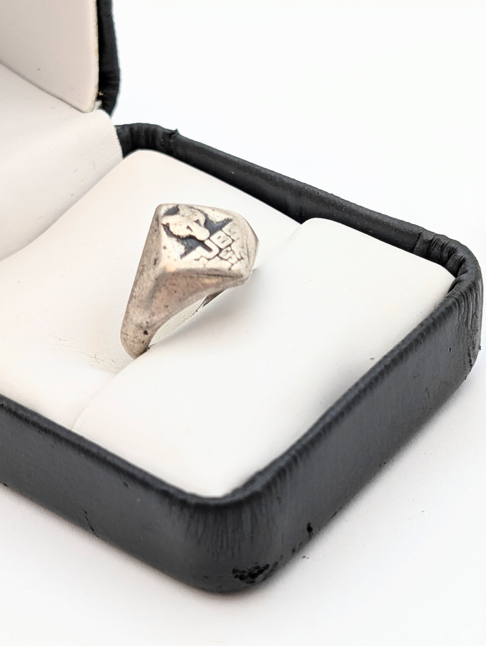 Vintage Sterling Silver Boy Scouts of America Cub Scouts Signet Ring: Size 5.75 Band is cut