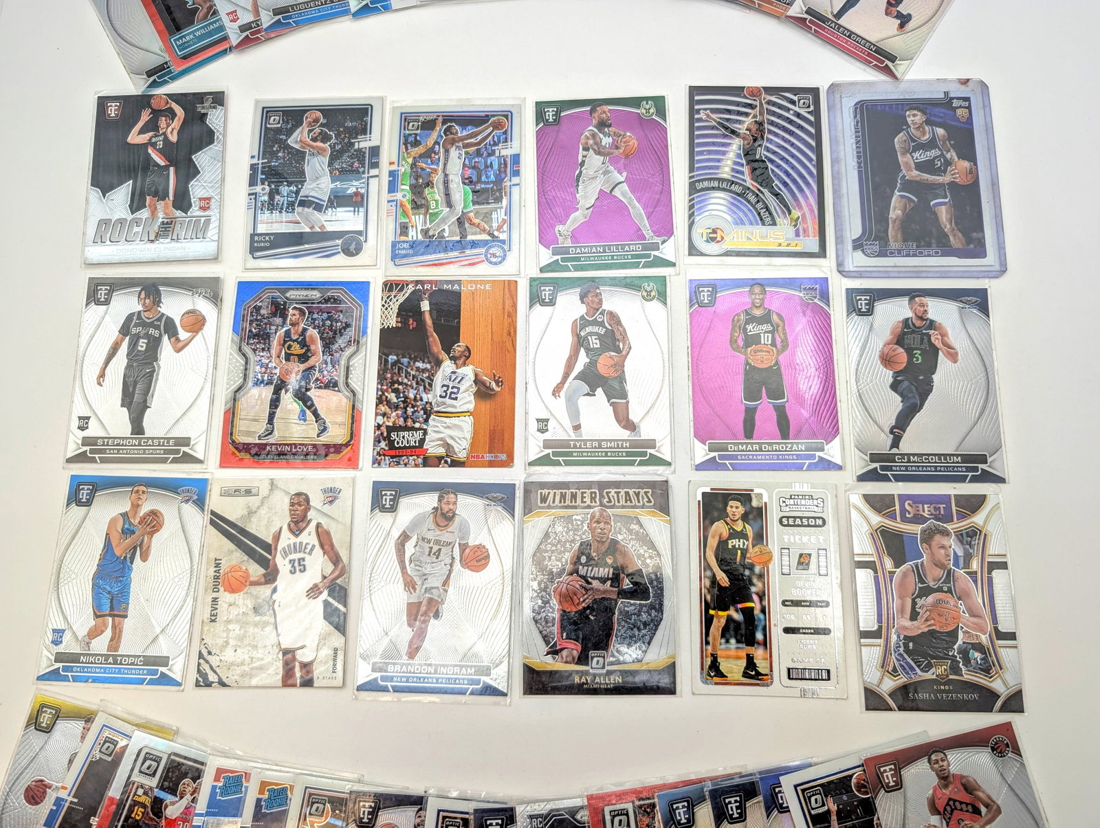 Large Lot of NBA Trading Cards - 3