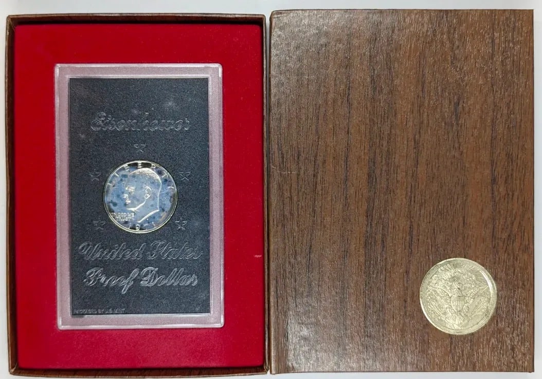 1971-S Eisenhower " Ike" Proof Silver Dollar- Blue Tone: Silver