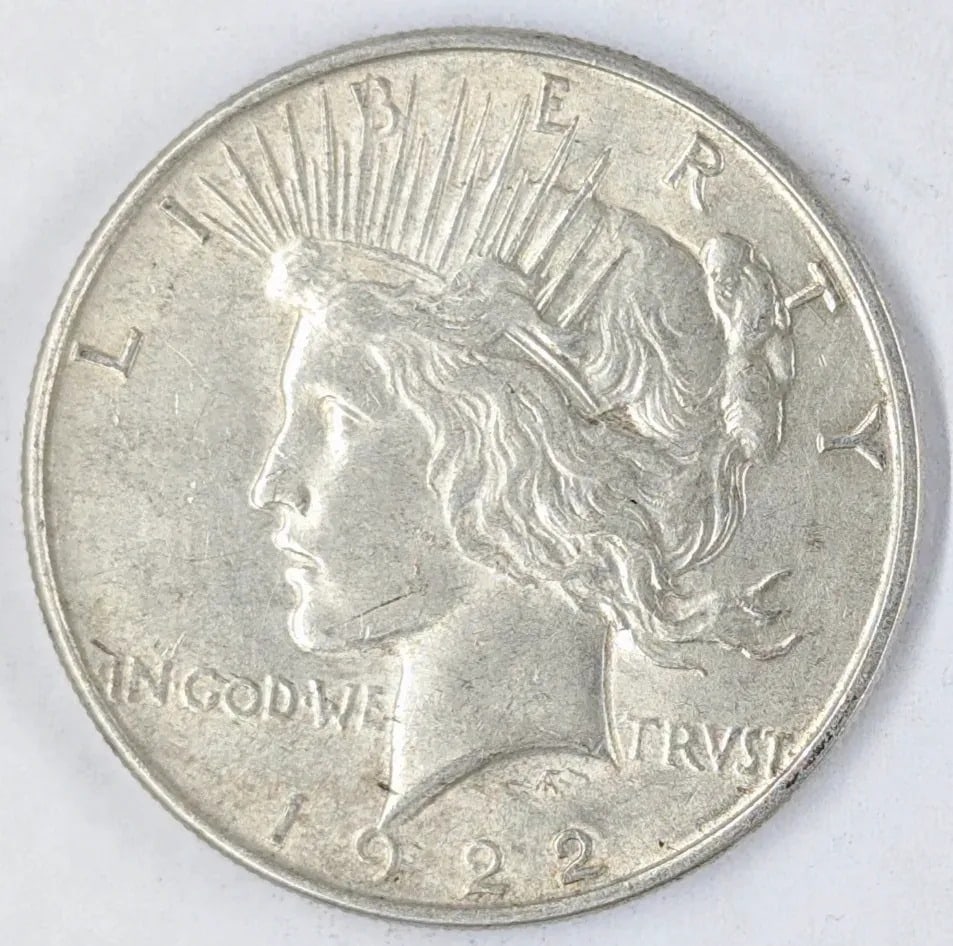 1922 Silver Peace Dollar: Silver
