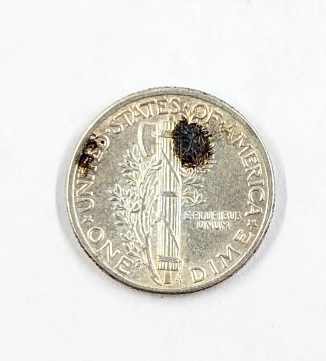 1942 Silver Mercury Dime - 2