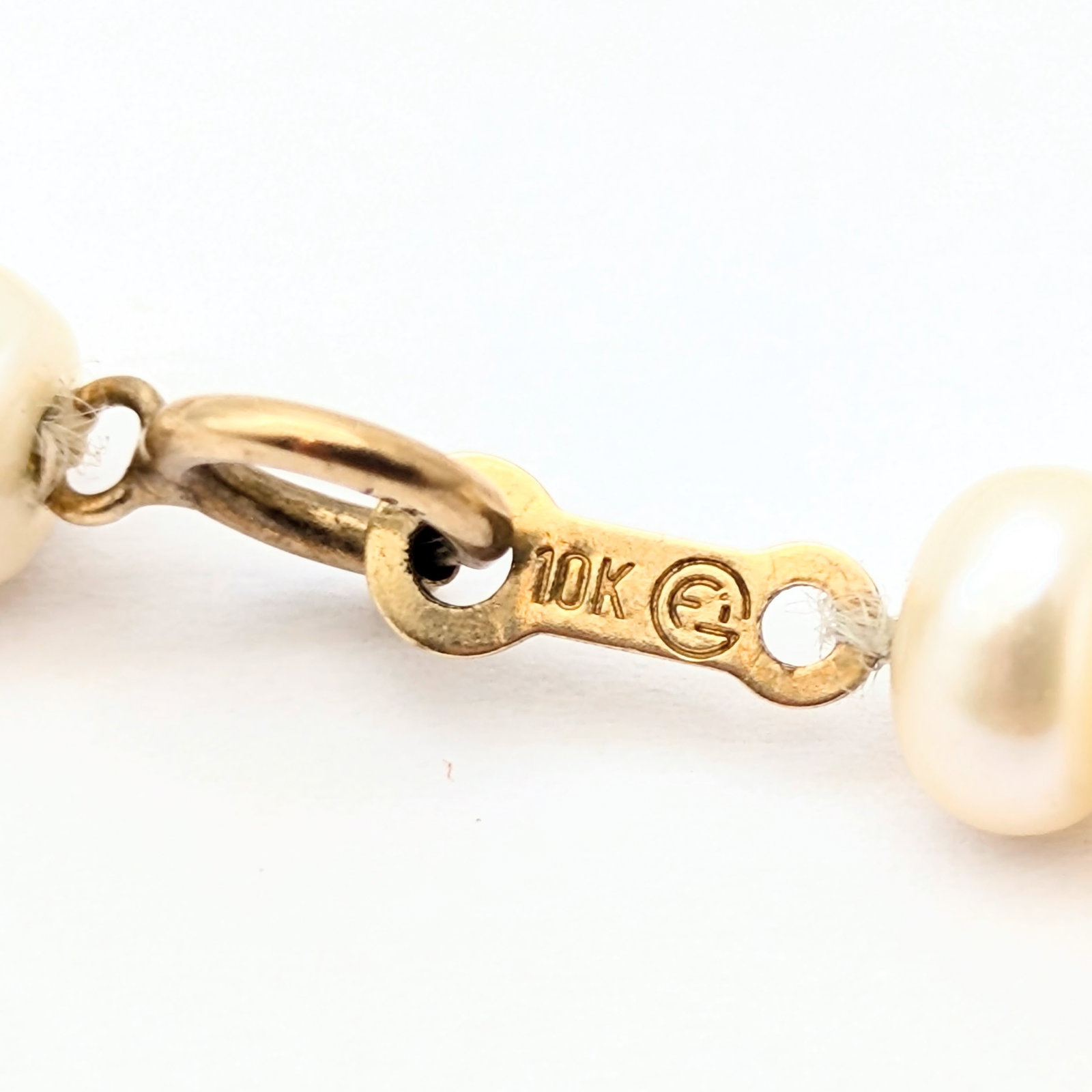 Classic Pearl Bracelet w/ 10k Gold Clasp - 4