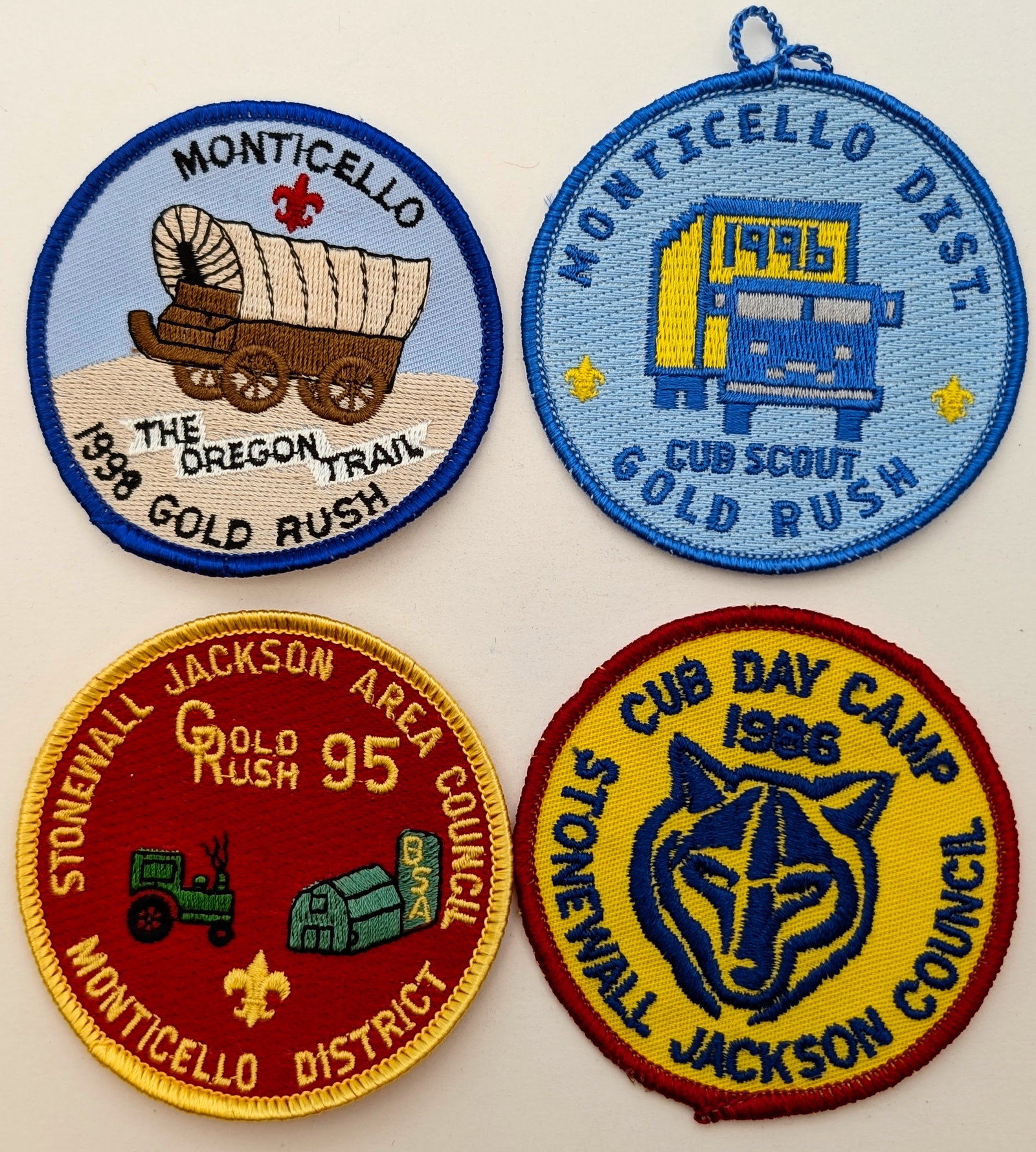 Large Lot of Vintage Boy Scouts of America(BSA) Cub Scout Patches - 3