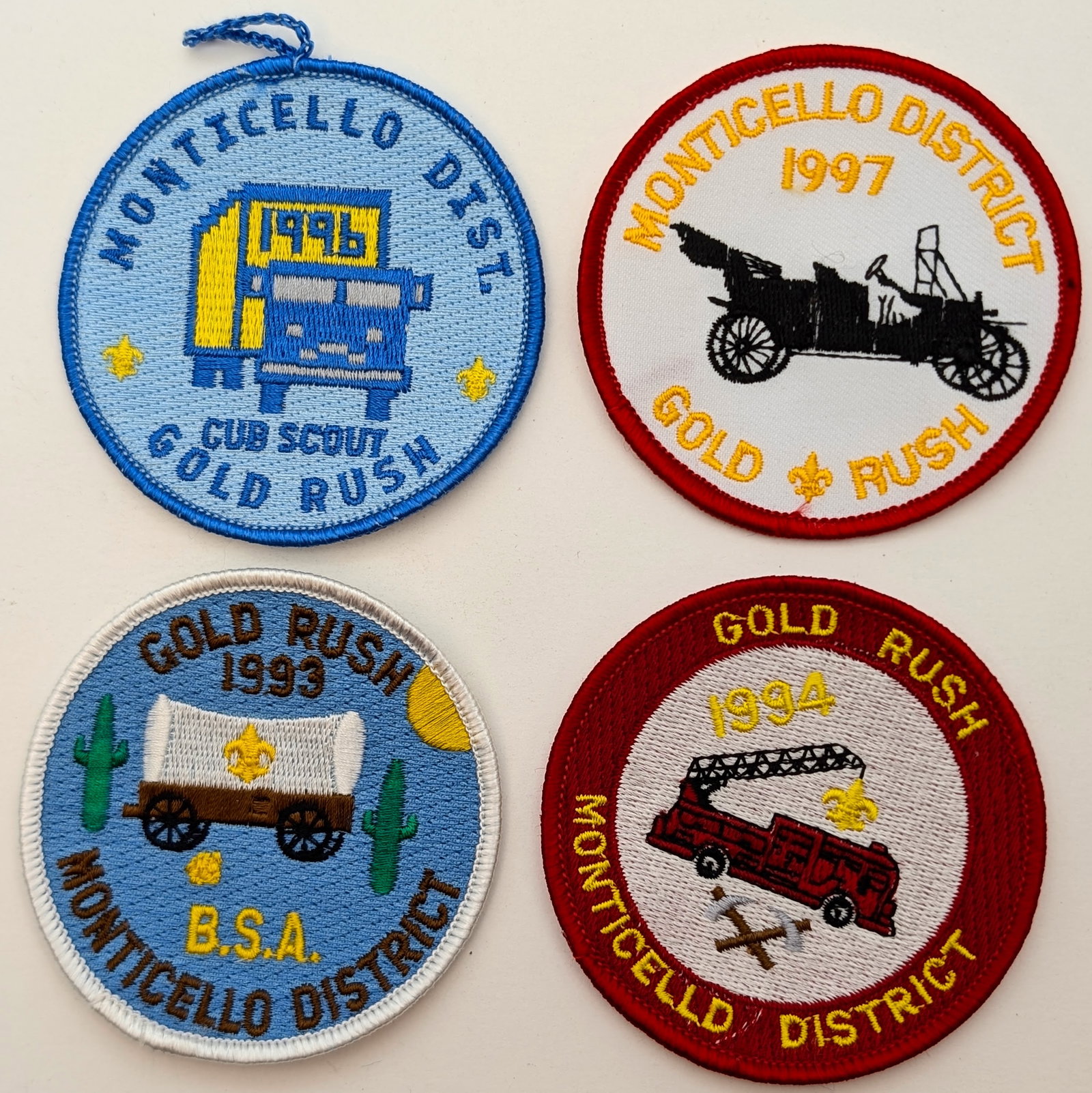 Large Lot of Vintage Boy Scouts of America(BSA) Cub Scout Patches - 4