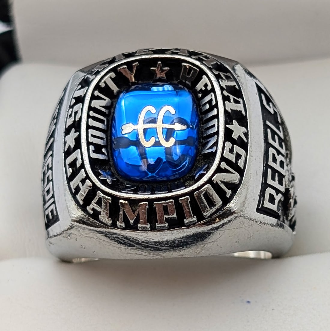 St Championship Rebels Ring w/ Blue Center Stone - 2