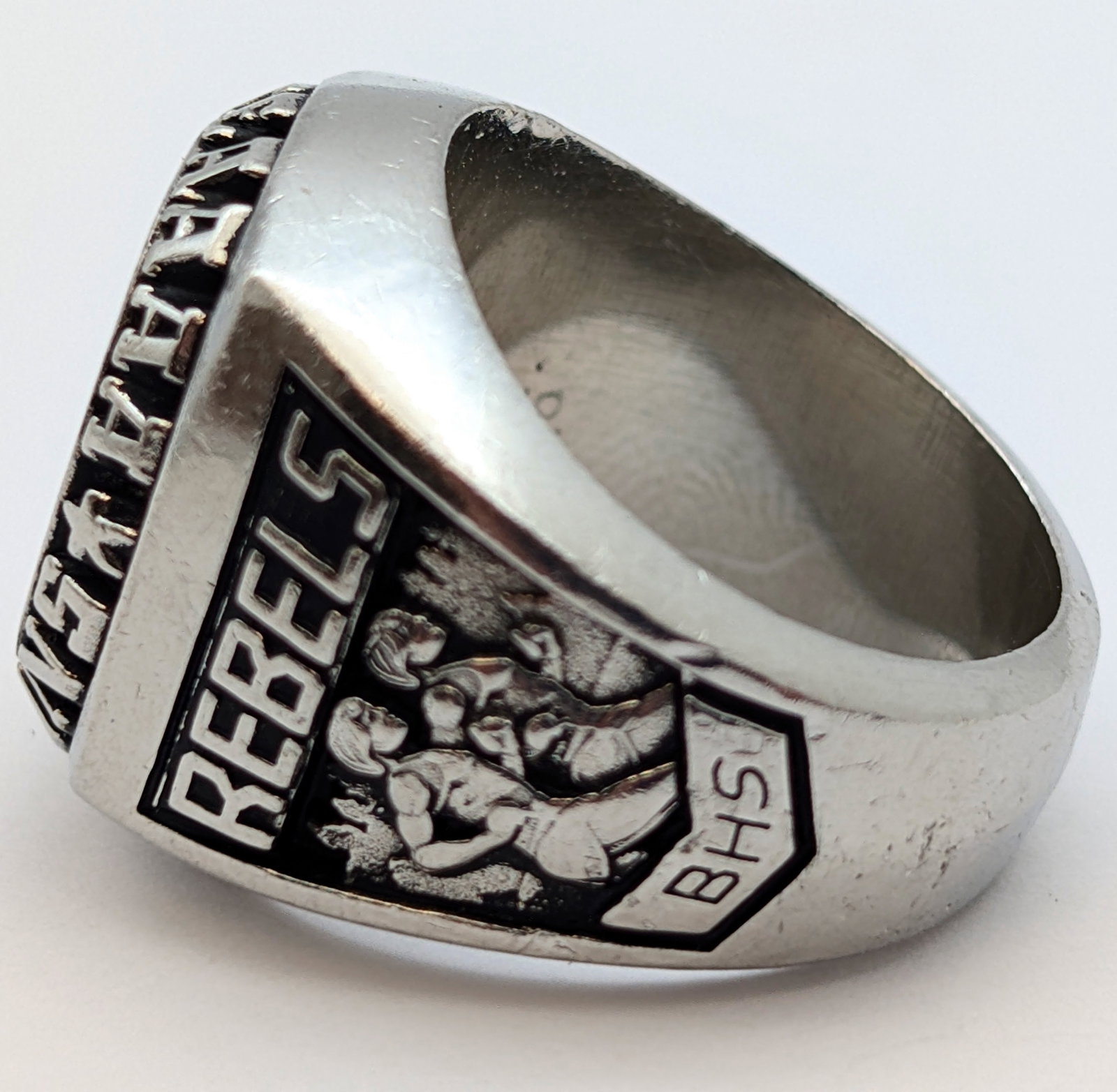 St Championship Rebels Ring w/ Blue Center Stone - 5