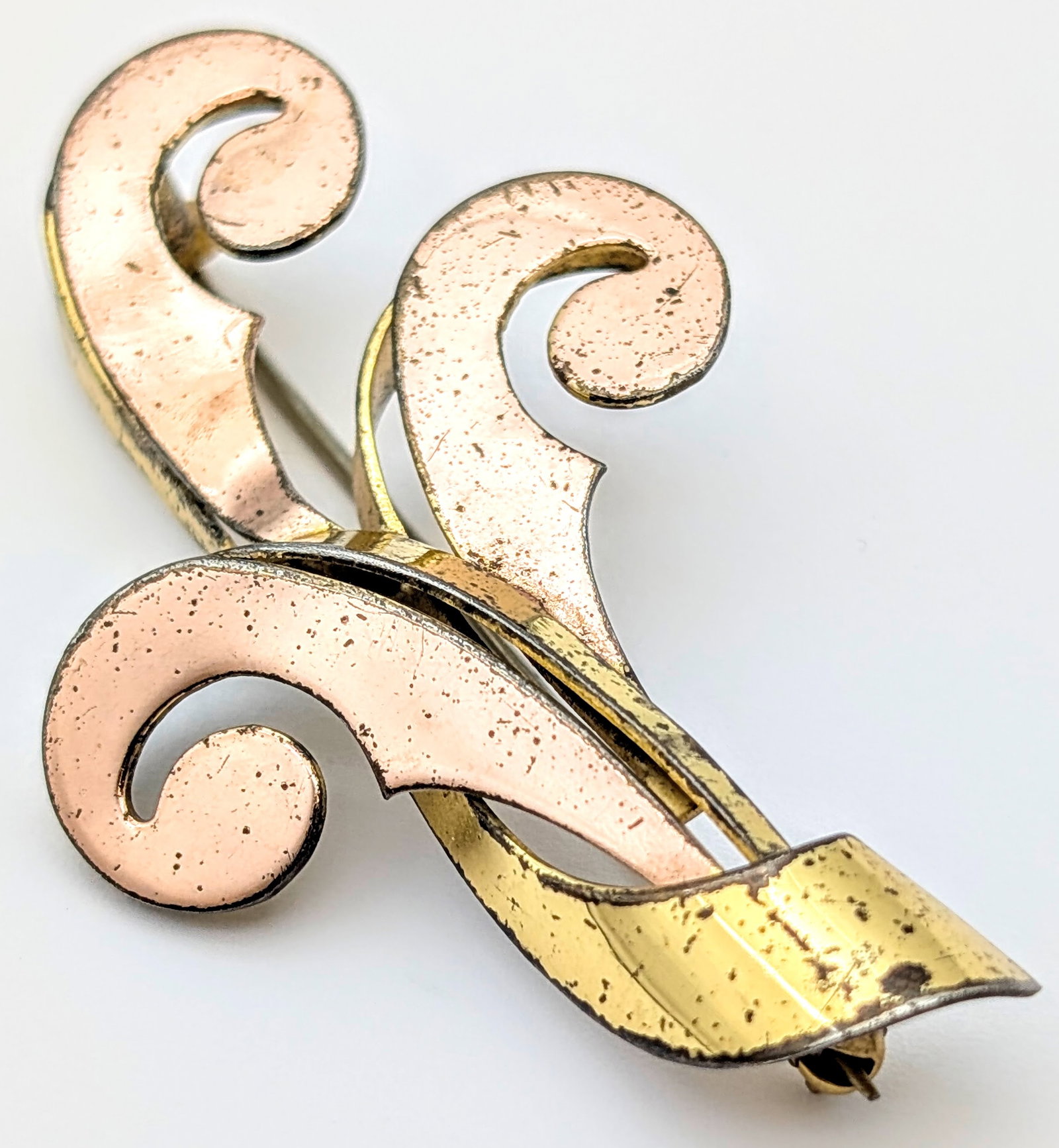 Vintage Sterling Silver Monet Brooch- Filigree: _