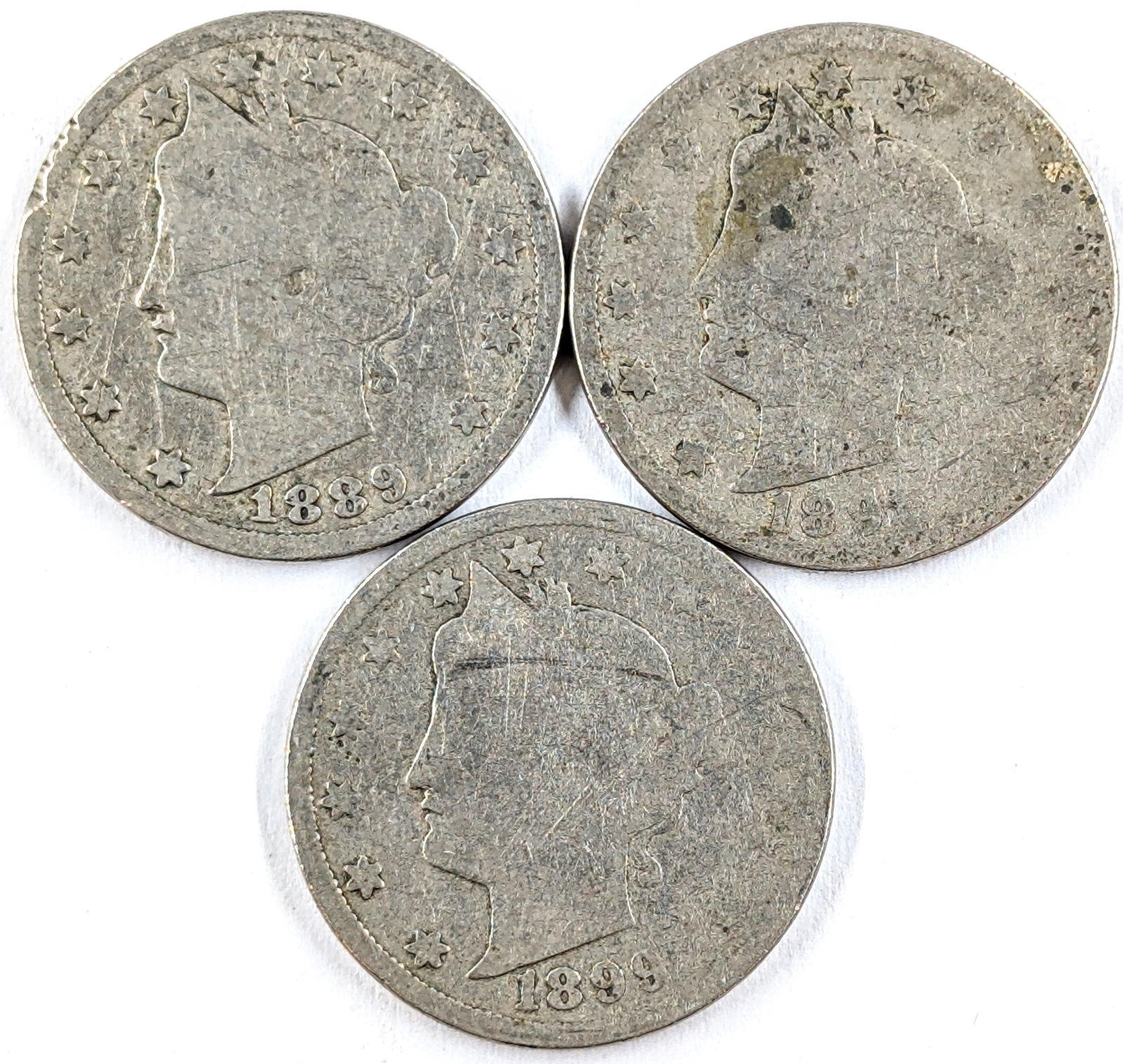 Lot of 3 V Nickels- 1989, 1899, 1899: _