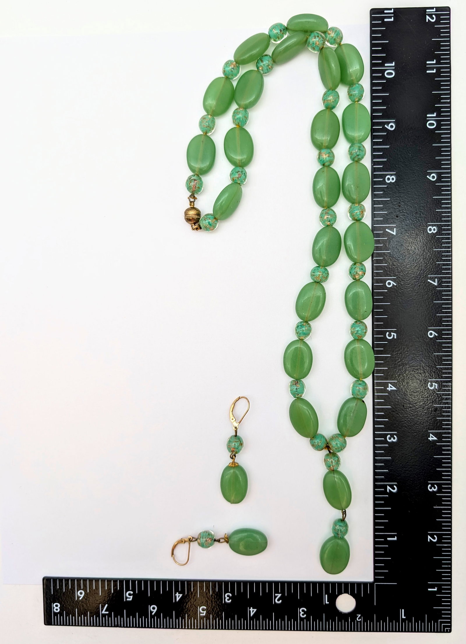 Vintage Mint Green Oval Beaded Necklace & Earring Set - 7