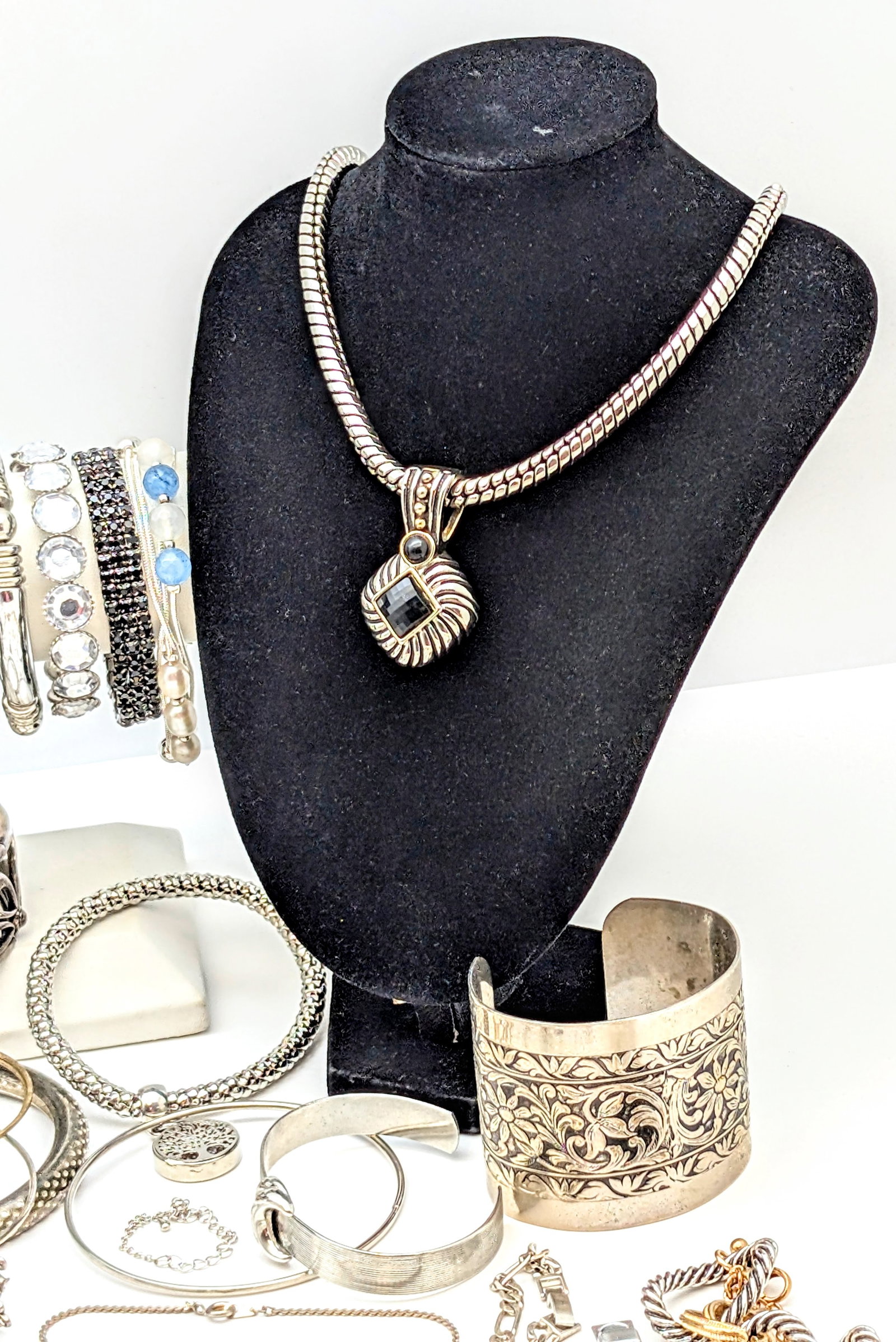 Large Lot of Costume Jewelry- Necklaces, Bracelets, etc - 3