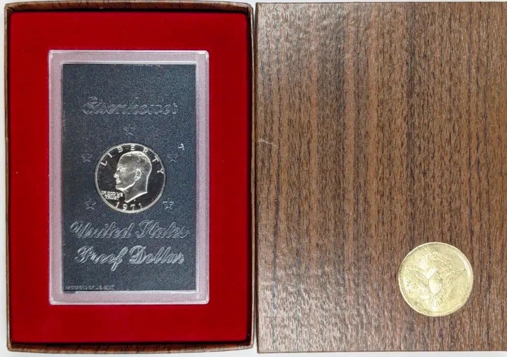 1971-S Eisenhower " Ike" Proof Silver Dollar: _