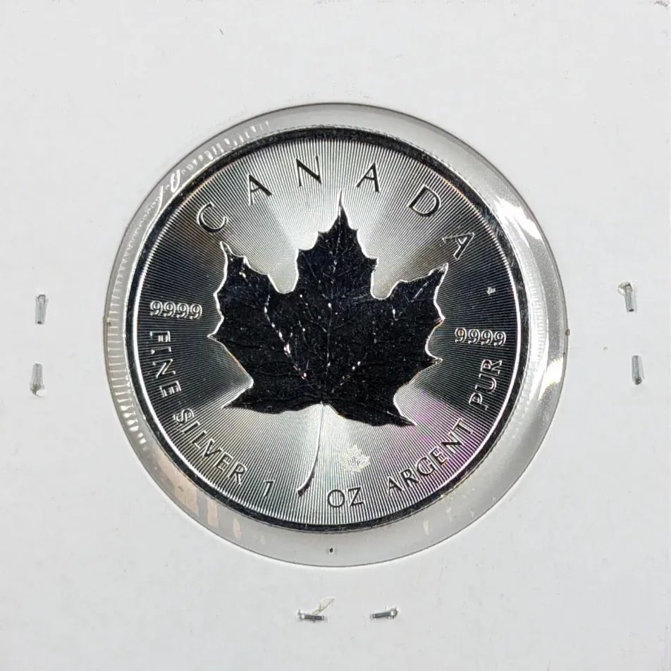 1 Ounce Fine .999 Silver Round- 2023 Canadian Maple Leaf - 2