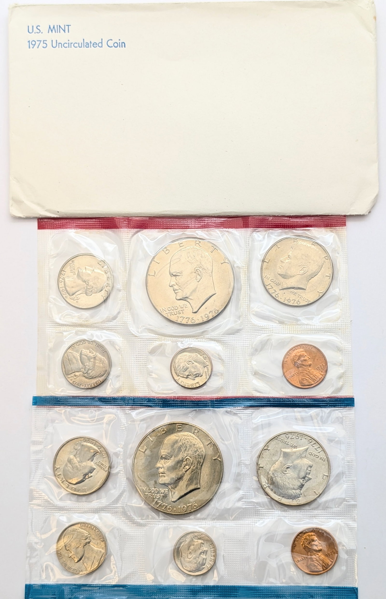 1975 US Mint Uncirculated Coin Set: _