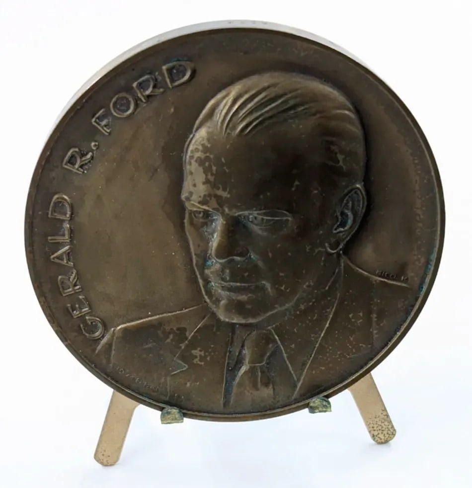 1974 Gerald R. Ford Bronze Inaugural Jumbo Medal - 5