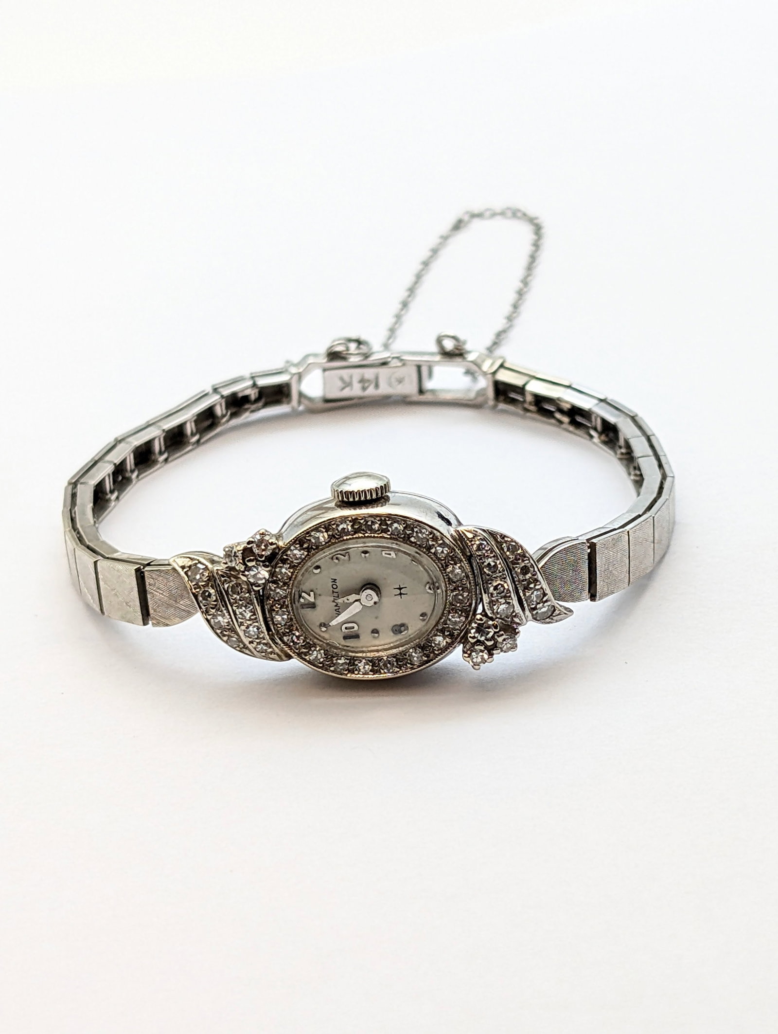 Feature -Beautiful 14k Vintage Hamilton Ladies Watch w/ Diamonds- 18.20g - 3