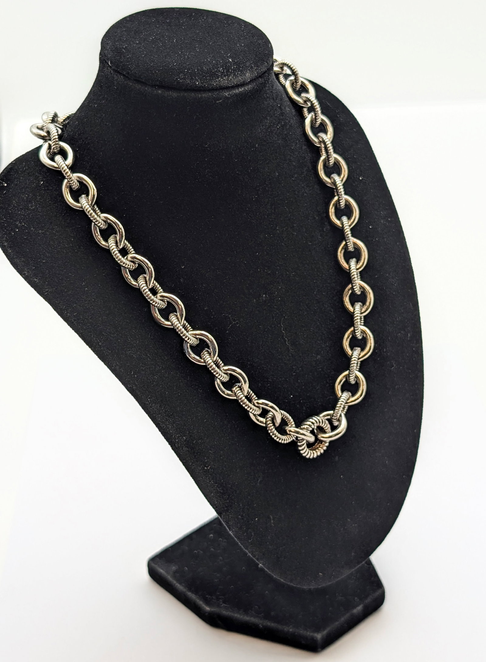 FEATURE Beautiful Judith Jacks Heavy Sterling thick necklace -: 2.6 troy ounces - 82 grams! Marked and tested.