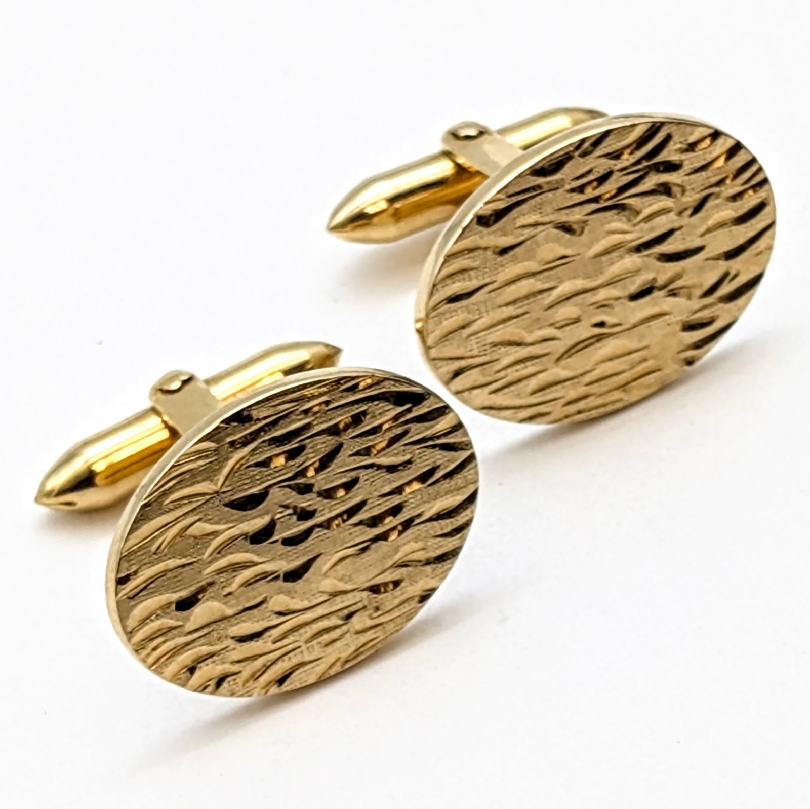 Classic 14k Gold Wave-Textured Oval Cufflinks- 14.04g - 2