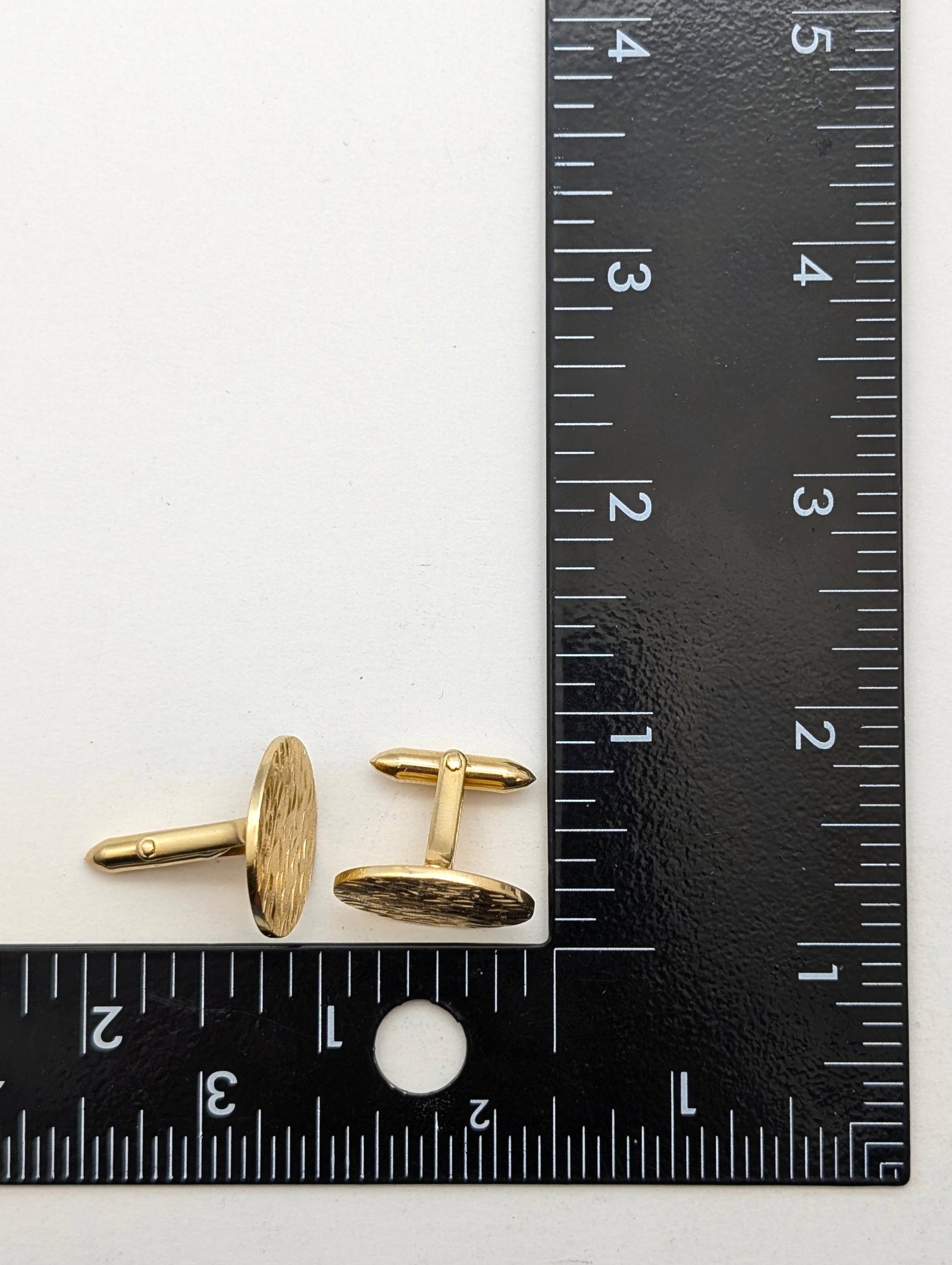Classic 14k Gold Wave-Textured Oval Cufflinks- 14.04g - 5