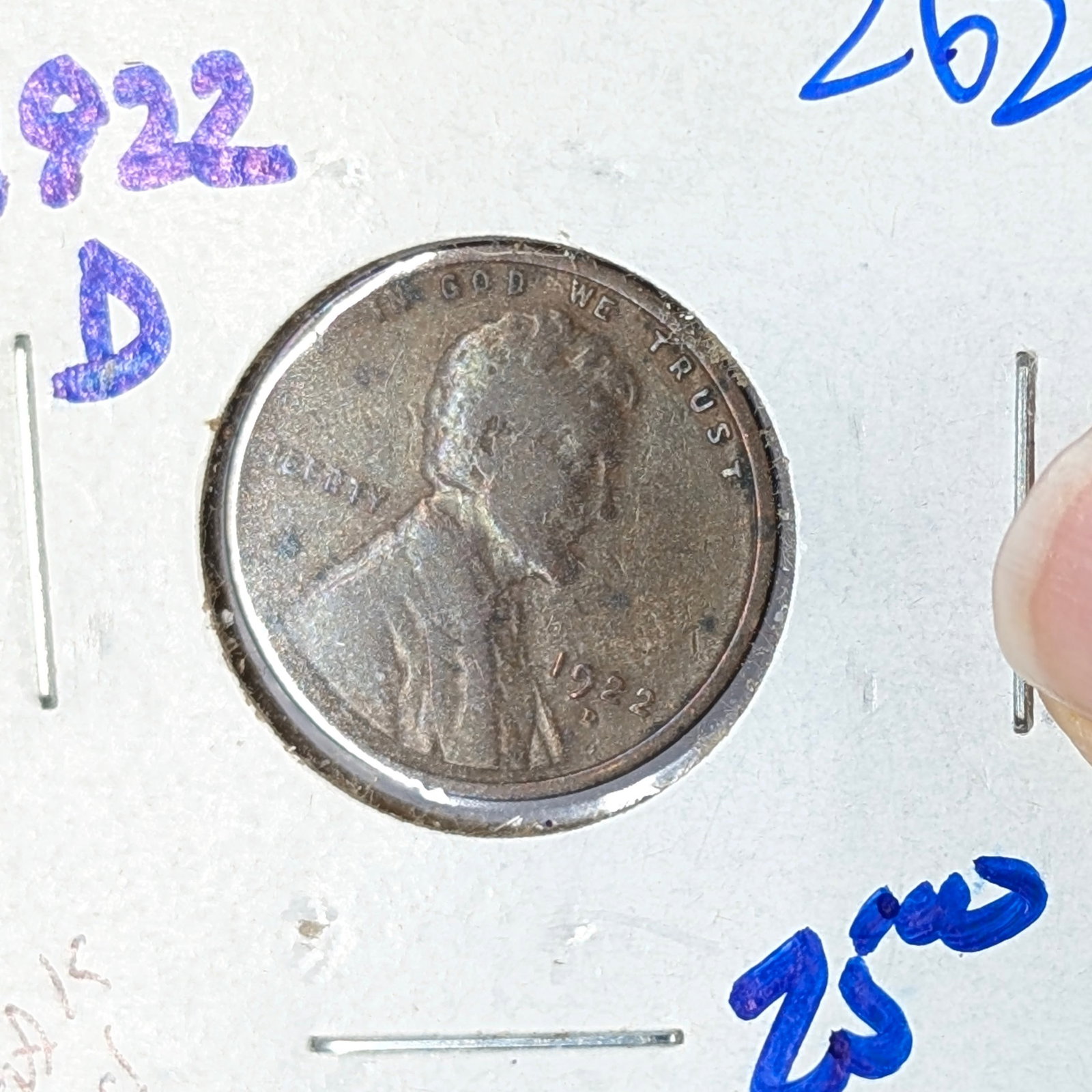 FEATURE 1922 Weak D Lincoln Wheat Cent - 3