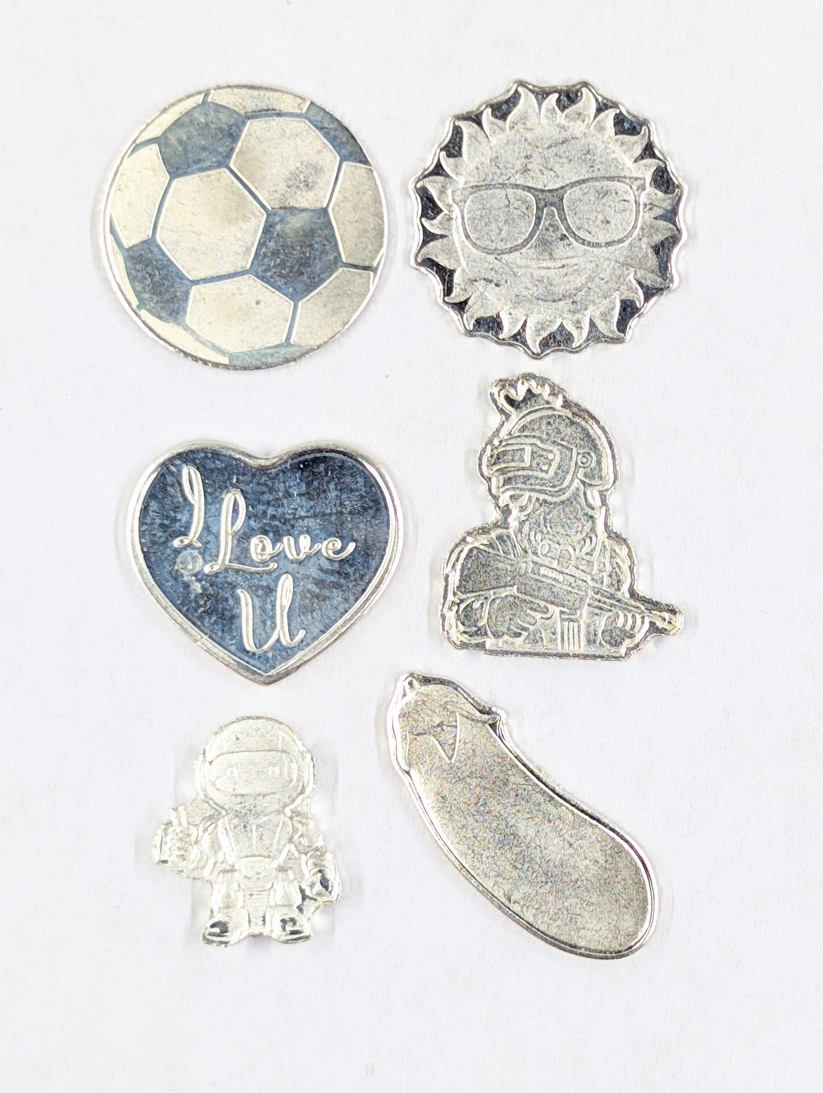 Lot of 6, one-gram Fine .999 Silver pieces: _