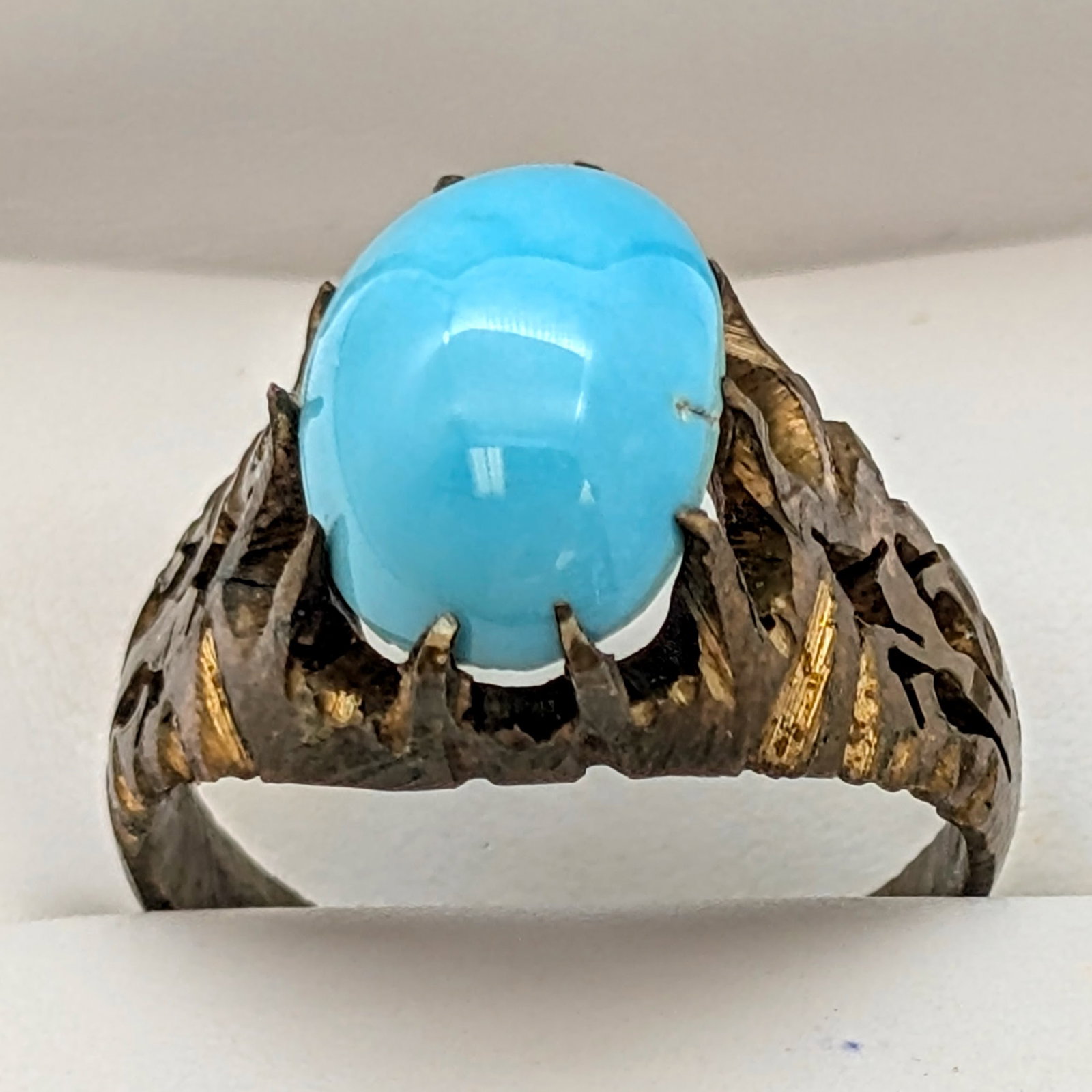 Antique Artisan Cocktail Ring Featuring a Vibran, Smooth Blue Stone - 3