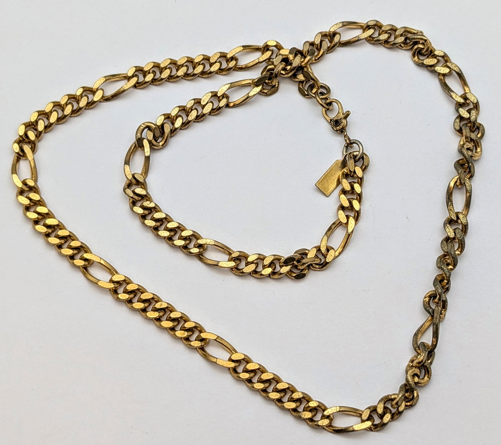 Lot of 2 Vintage Monet Gold Tone Necklaces - 2