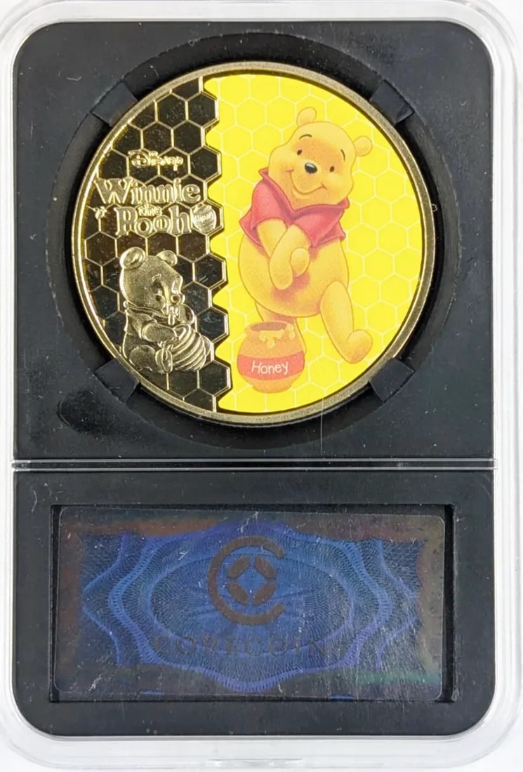 Disneyland Winnie the Pooh Limited Edition Collectors Coin: _