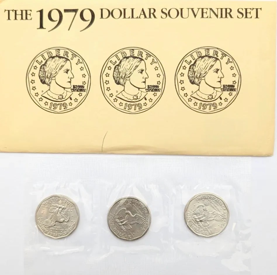 1979 Susan B. Anthony Dollar Souvenir Set - 2