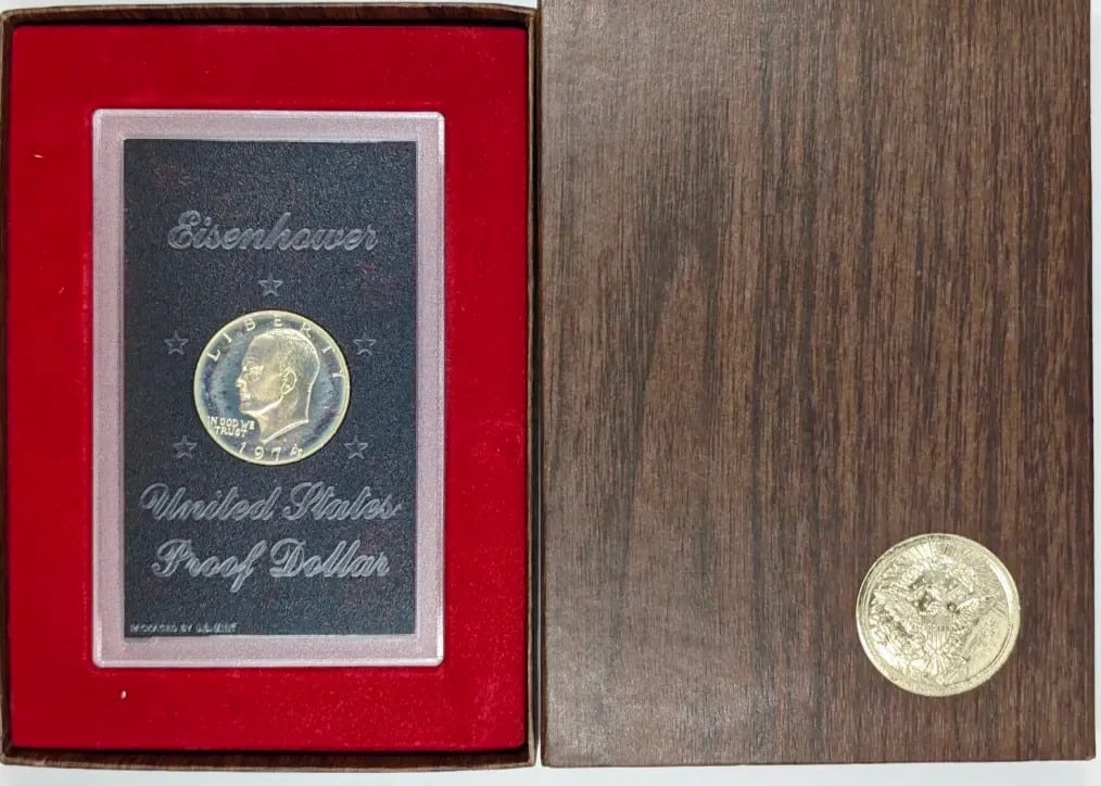 1974-S Eisenhower " Ike" Proof Silver Dollar: _