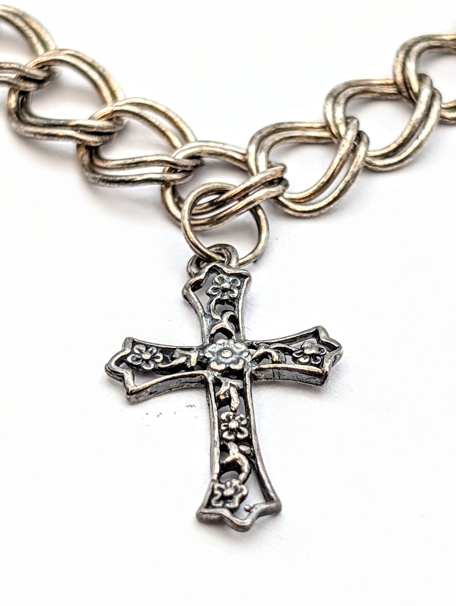 Vintage Sterling Silver Cuban Link Chain Bracelet w/ Cross Charm - 3